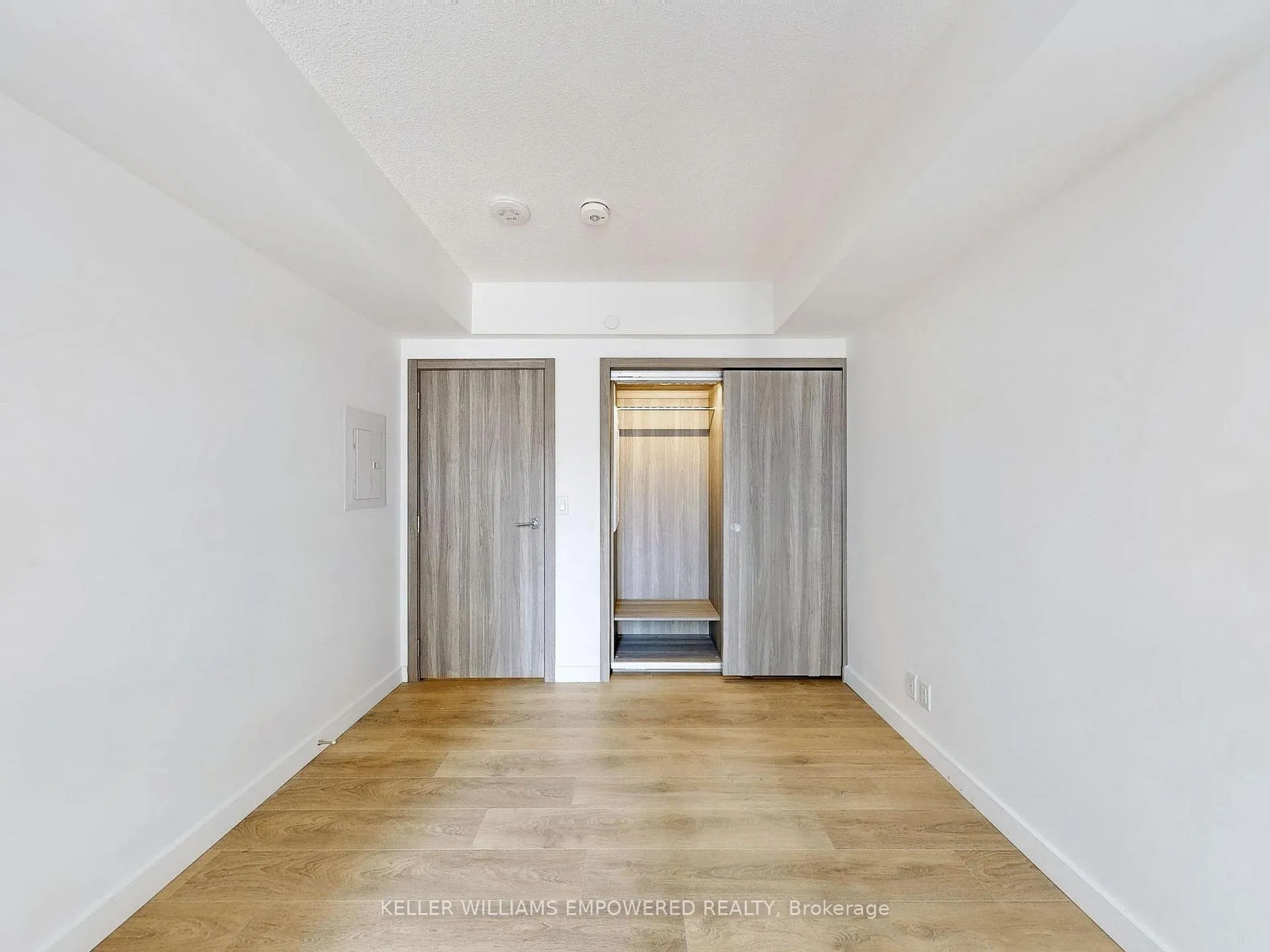 Photo 19 of Unit 511, 38 Widmer Street, Toronto, Waterfront Communities — HOMEH
