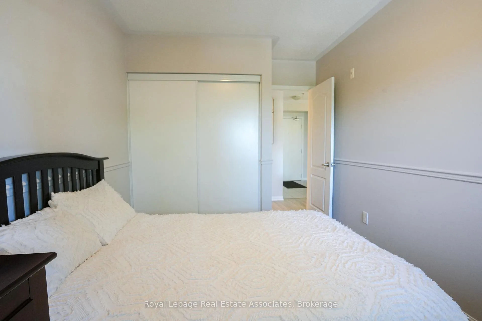 Photo 26 of Unit 207, 60 Baycliffe Crescent, Brampton, Northwest Brampton — HOMEH
