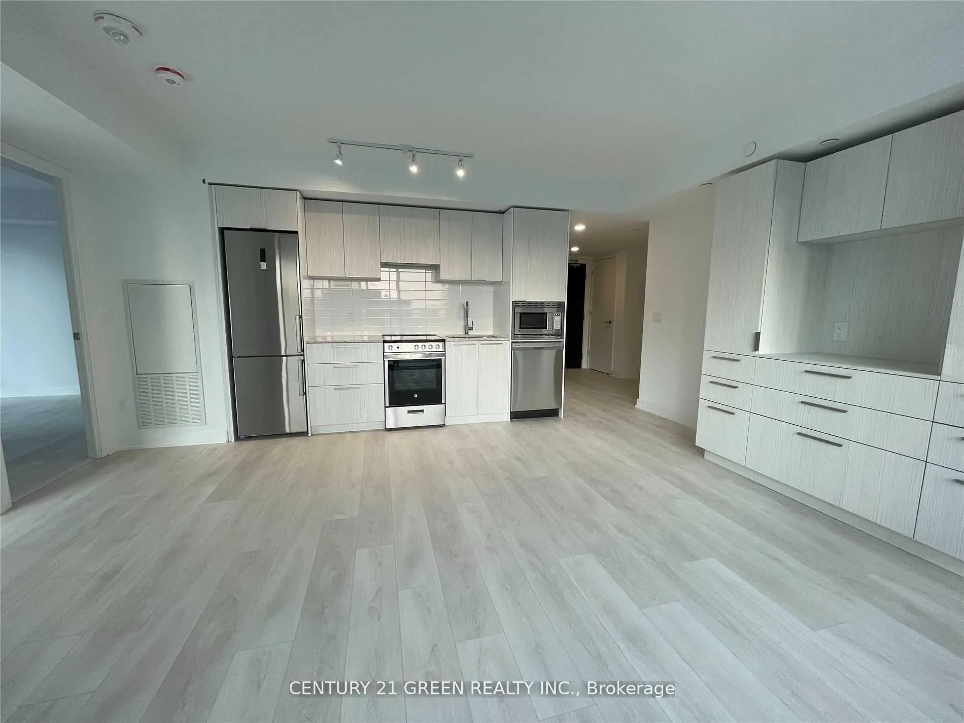 Photo 3 of Unit 1102, 501 Yonge Street, Toronto, Church-Yonge Corridor — HOMEH
