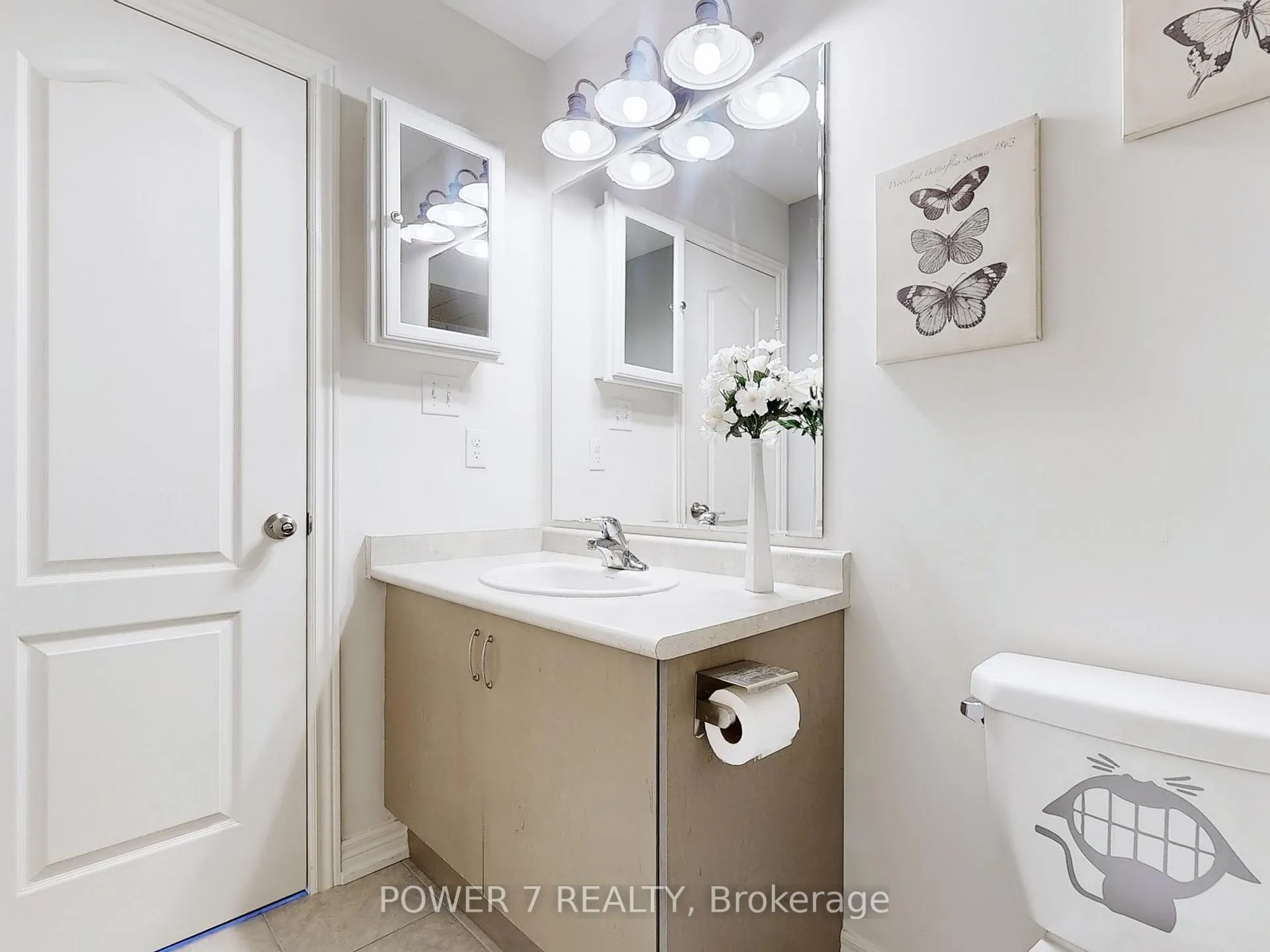 Photo 34 of 19 Spiv Grove Way, Markham, Greensborough — HOMEH