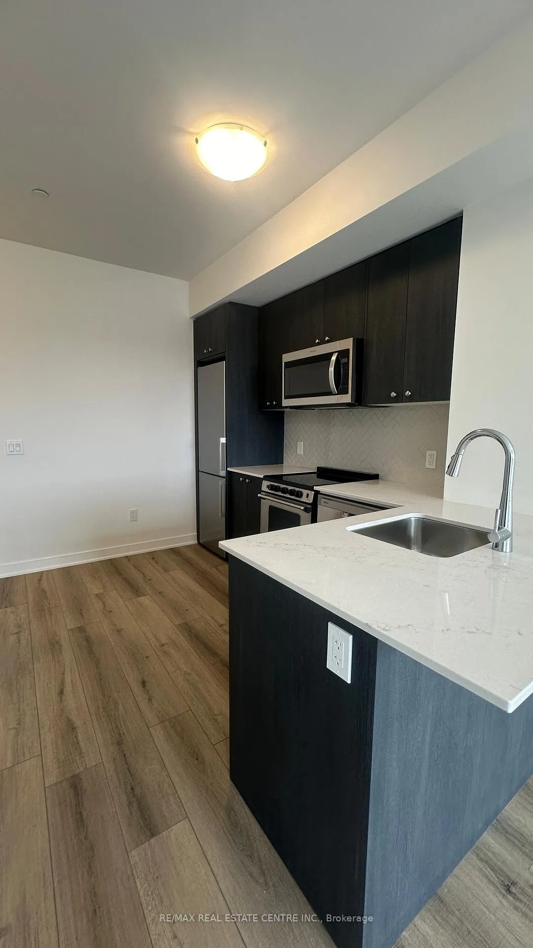 Photo 16 of Unit 512, 312 Erb Street W, Waterloo — HOMEH