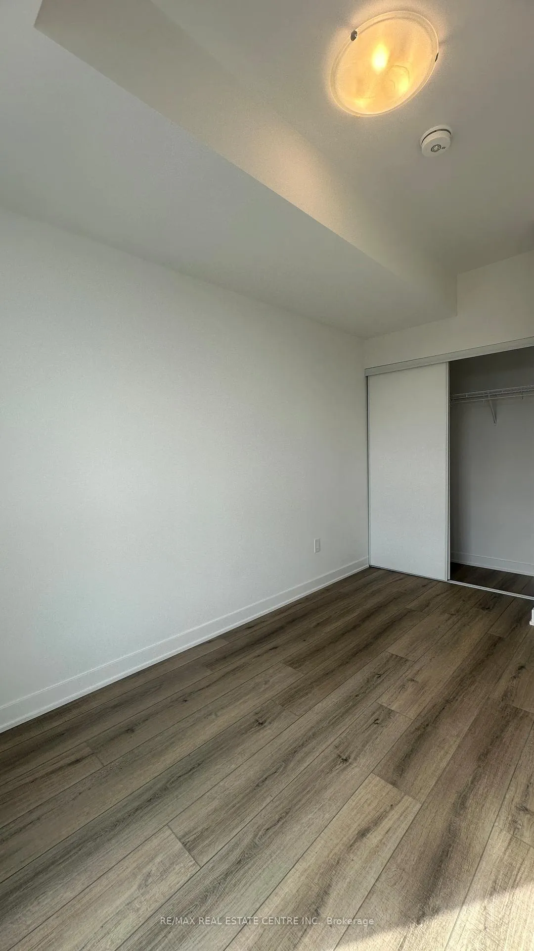 Photo 22 of Unit 512, 312 Erb Street W, Waterloo — HOMEH
