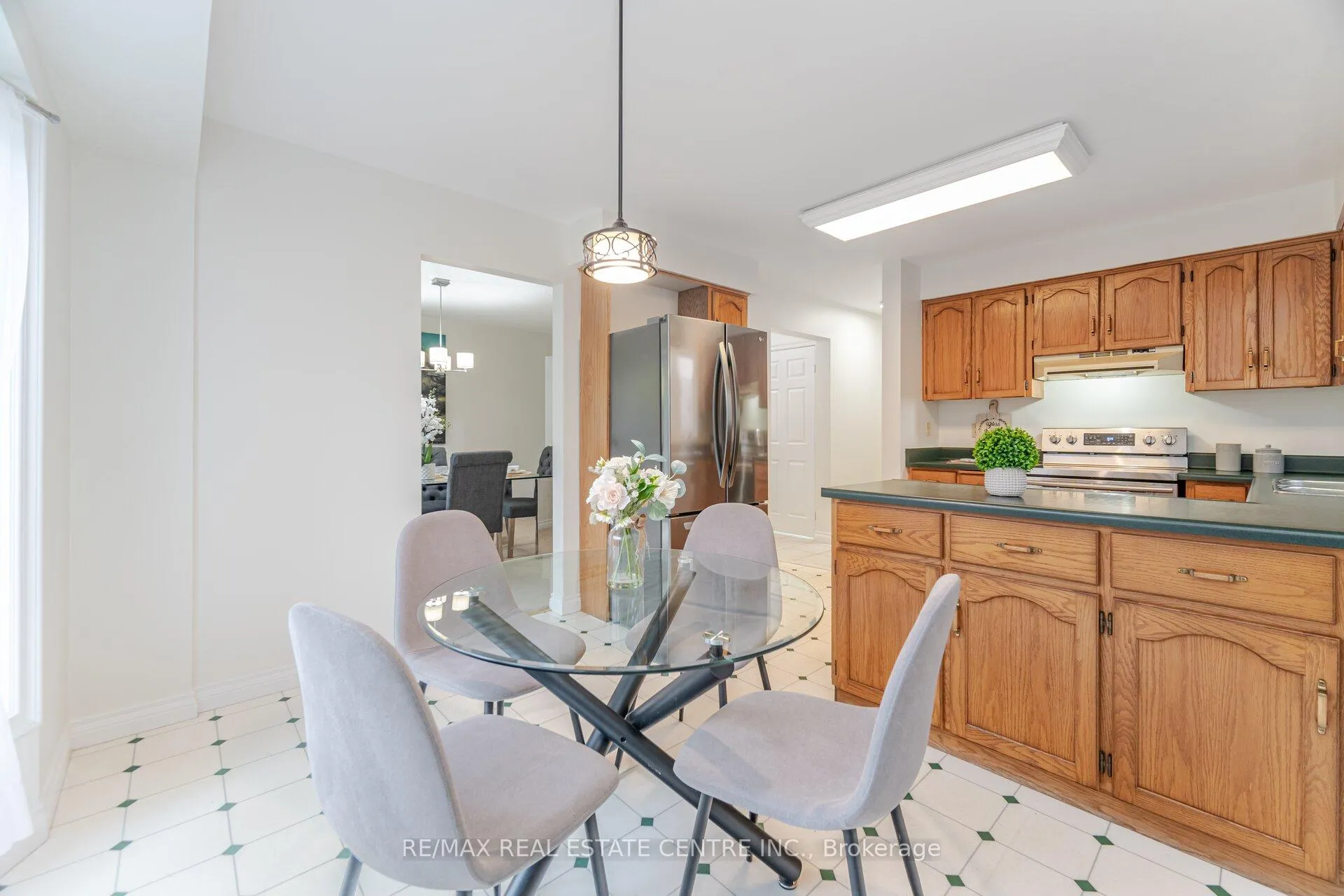 Photo 17 of 257 York Road, Hamilton, Dundas — HOMEH