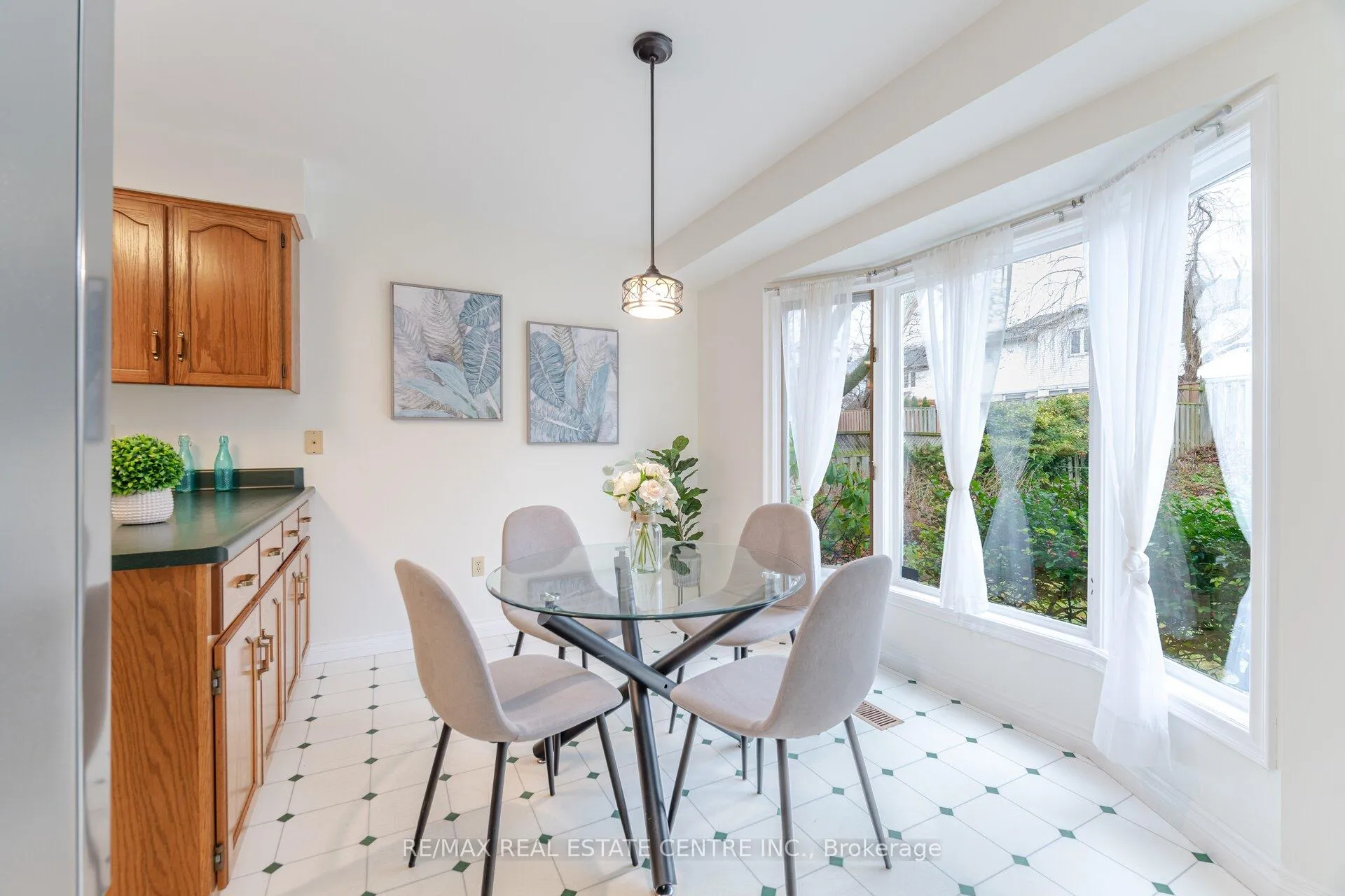 Photo 18 of 257 York Road, Hamilton, Dundas — HOMEH