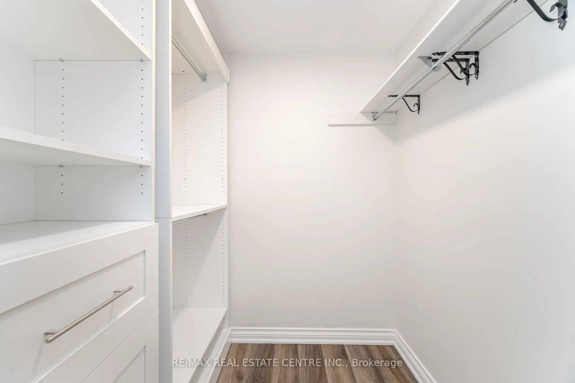 Photo 22 of 257 York Road, Hamilton, Dundas — HOMEH