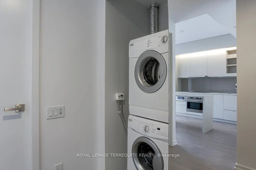 Photo 19 of Unit 1401, 101 Peter Street, Toronto, Waterfront Communities — HOMEH