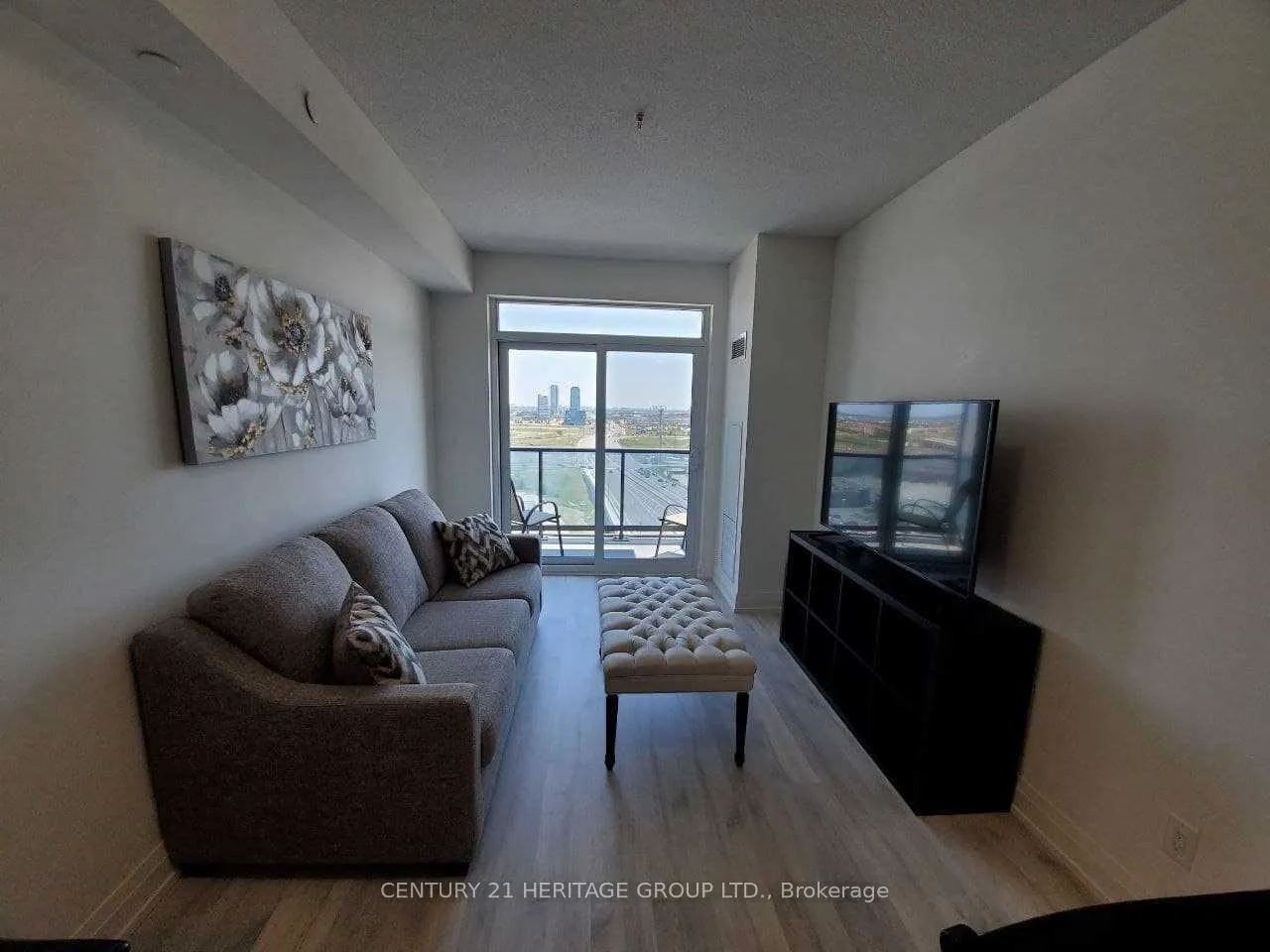 Photo 5 of Unit 1707, 3600 Highway 7 Road, Vaughan, Vaughan Corporate Centre — HOMEH