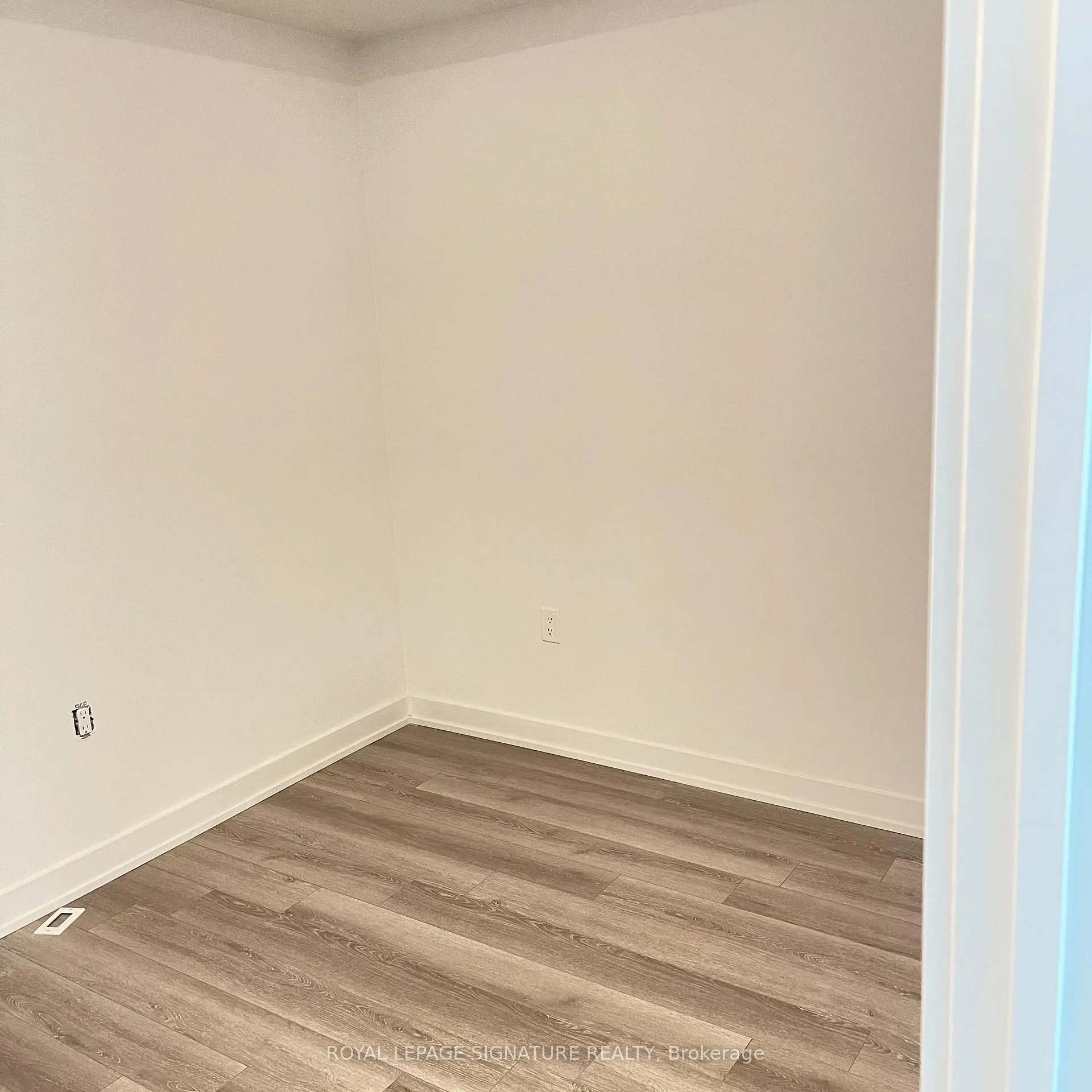 Photo 7 of Unit 3207, 238 Simcoe Street, Toronto, Kensington-Chinatown — HOMEH