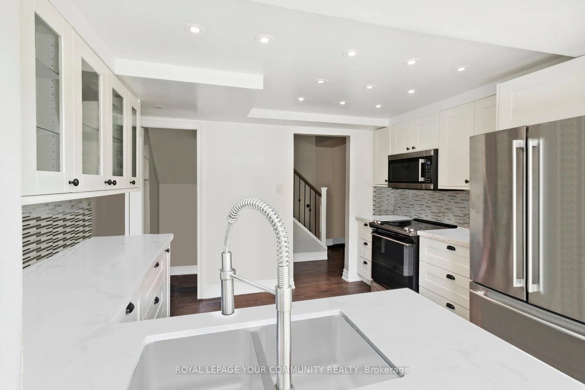 Photo 13 of Unit TH1, 100 Arbors Lane, Vaughan, West Woodbridge — HOMEH