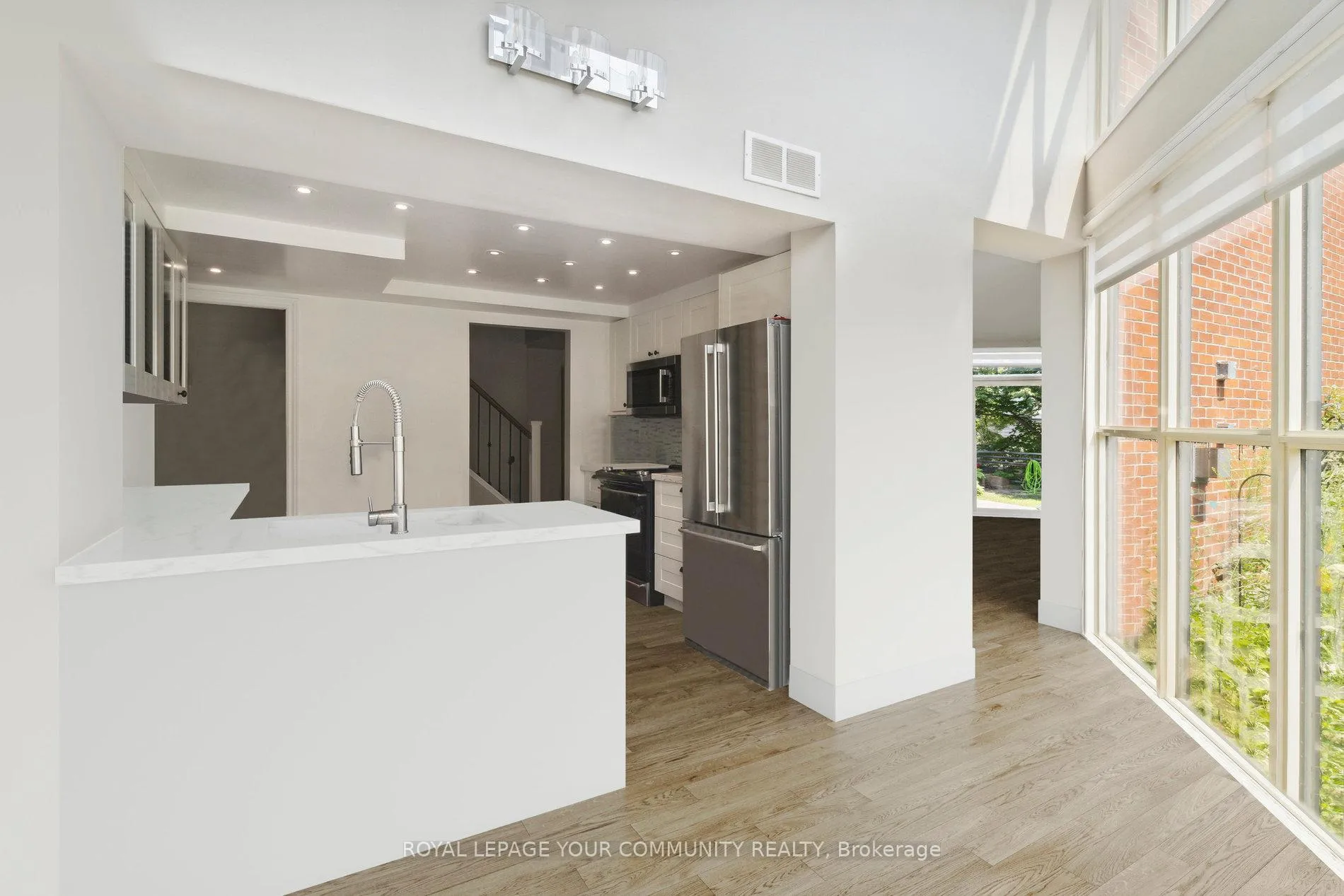 Photo 15 of Unit TH1, 100 Arbors Lane, Vaughan, West Woodbridge — HOMEH