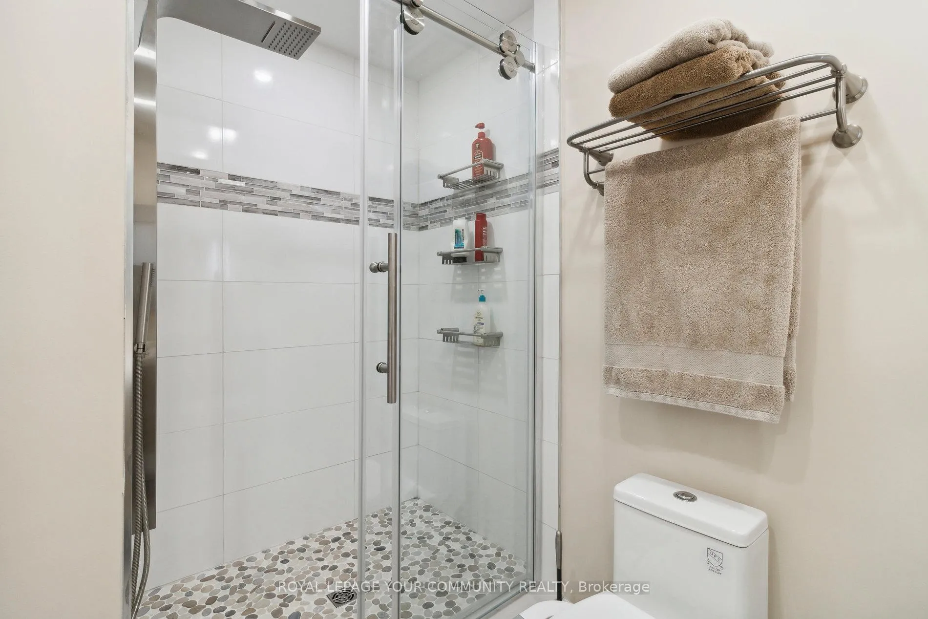 Photo 26 of Unit TH1, 100 Arbors Lane, Vaughan, West Woodbridge — HOMEH