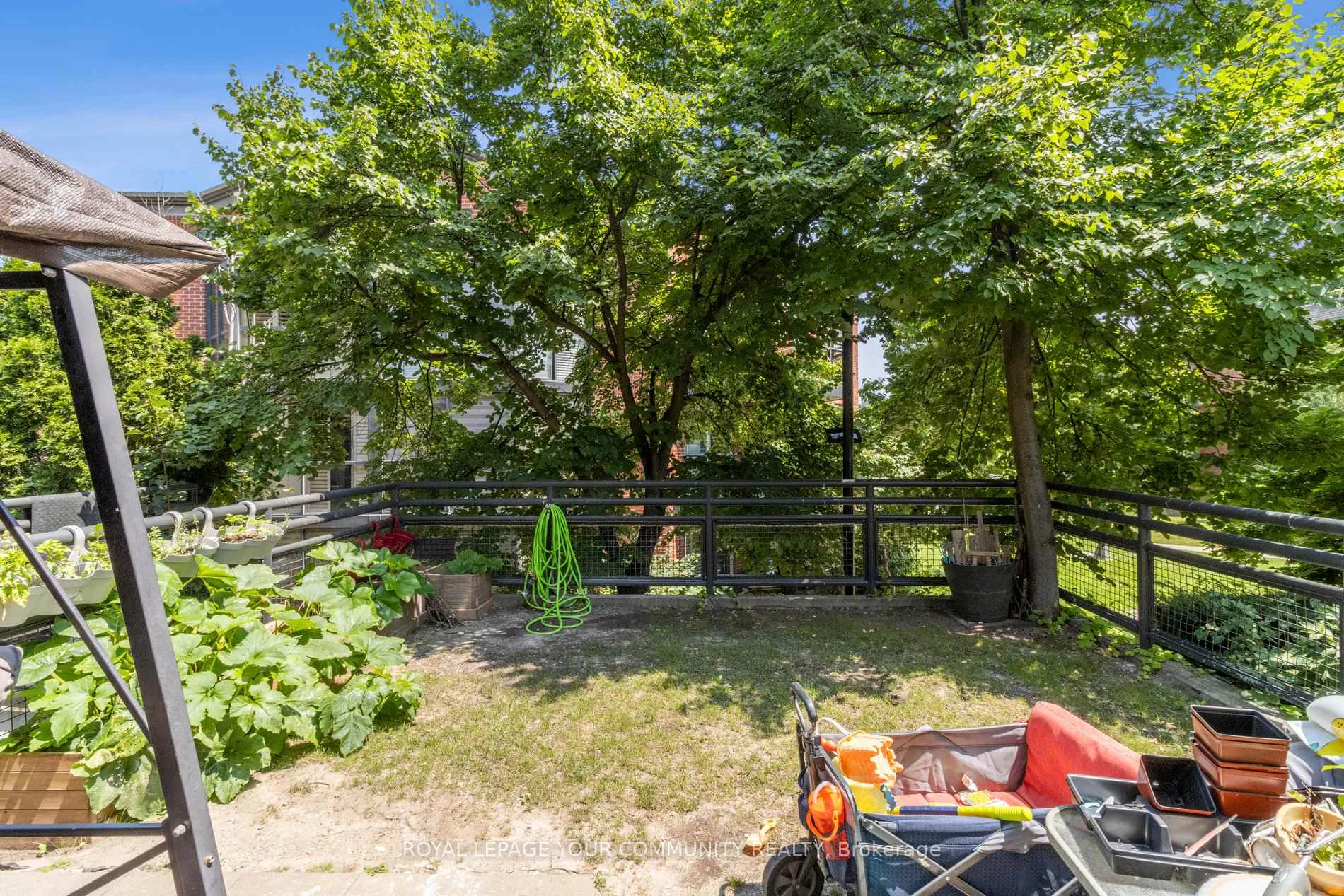 Photo 37 of Unit TH1, 100 Arbors Lane, Vaughan, West Woodbridge — HOMEH