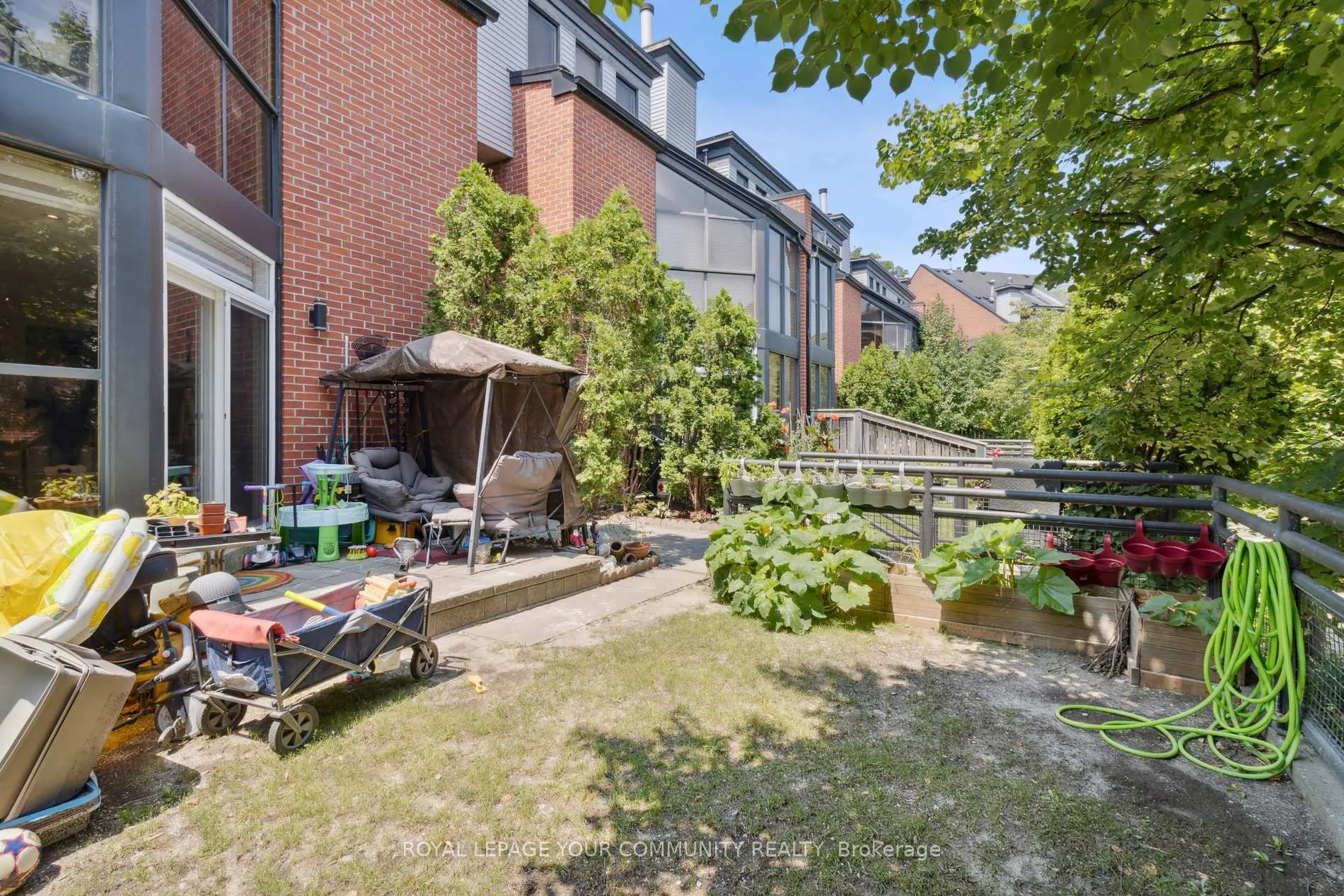 Photo 38 of Unit TH1, 100 Arbors Lane, Vaughan, West Woodbridge — HOMEH