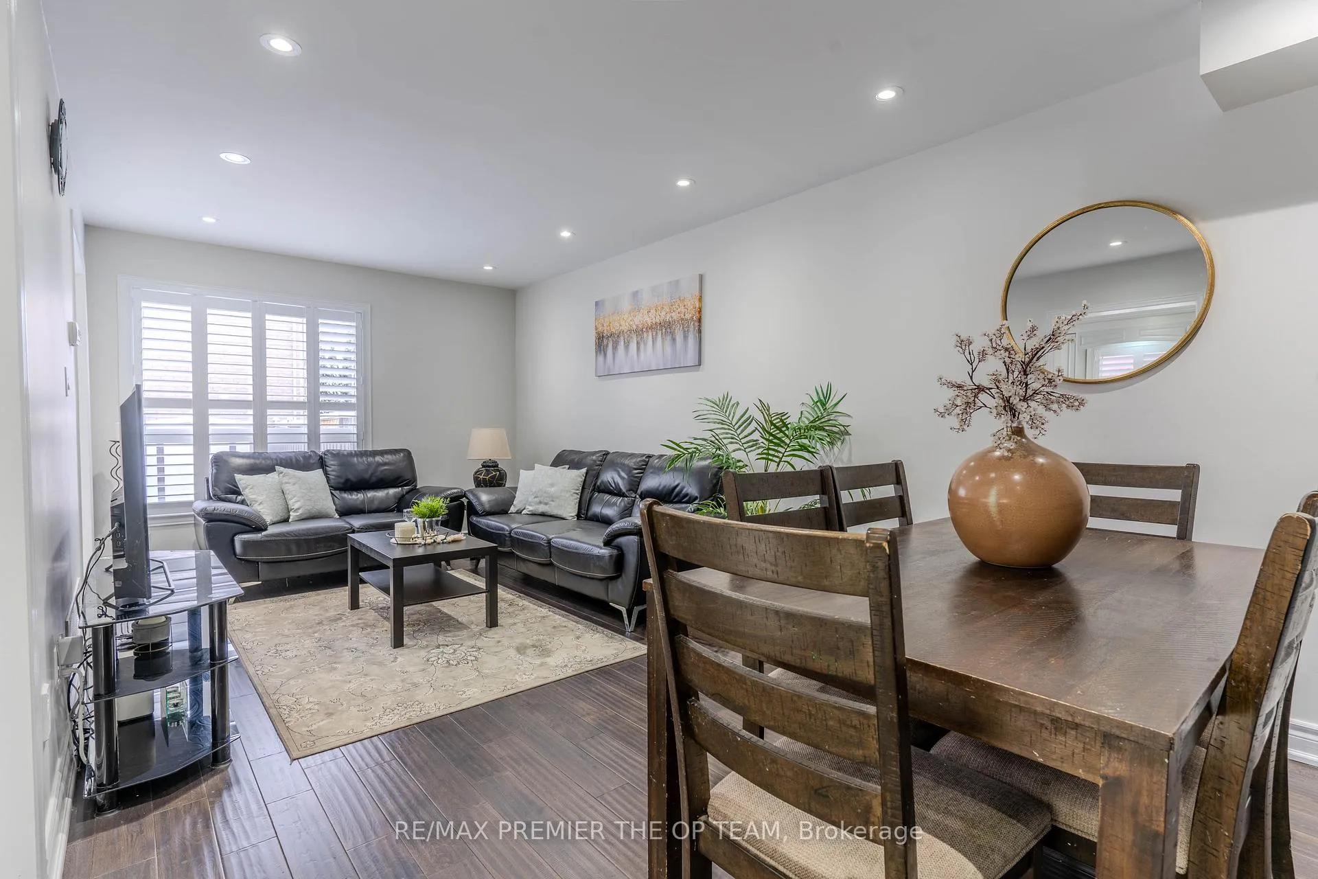 Photo 7 of 7 Kingly Crest Way, Vaughan, Sonoma Heights — HOMEH