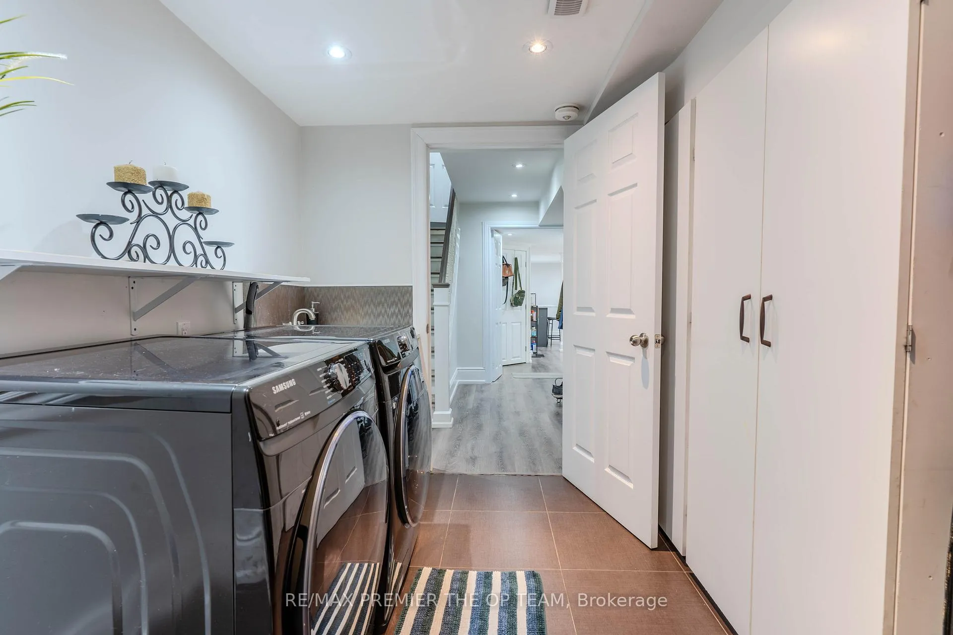Photo 33 of 7 Kingly Crest Way, Vaughan, Sonoma Heights — HOMEH