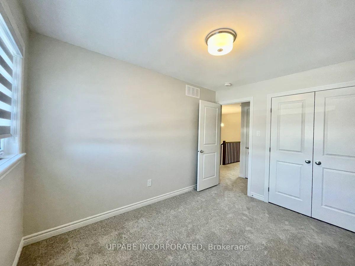 Photo 9 of 714 Pipit Lane, Ottawa, Barrhaven - Half Moon Bay — HOMEH