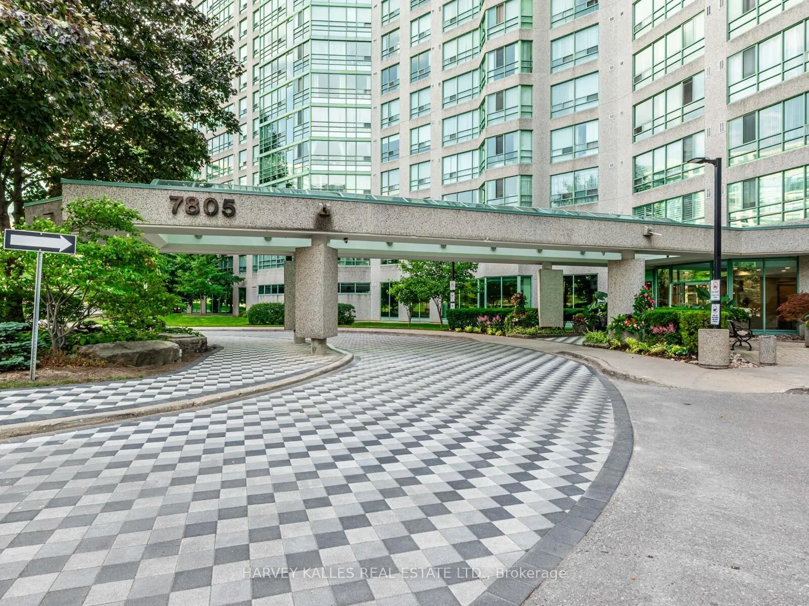 Photo 2 of Unit 1406, 7805 Bayview Avenue, Markham, Aileen-Willowbrook — HOMEH