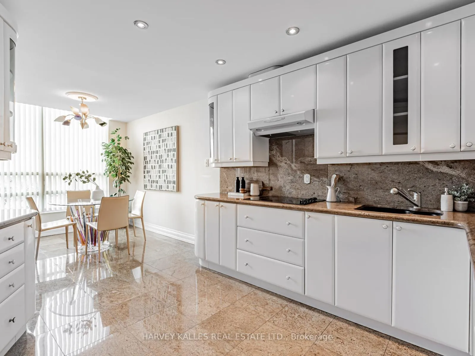 Photo 12 of Unit 1406, 7805 Bayview Avenue, Markham, Aileen-Willowbrook — HOMEH