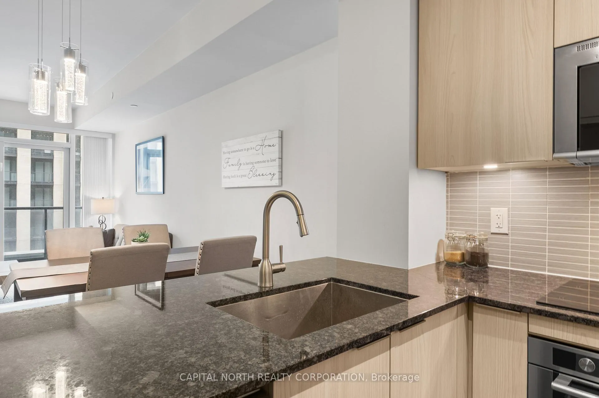 Photo 11 of Unit 634, 99 Eagle Rock Way N, Vaughan, Maple — HOMEH