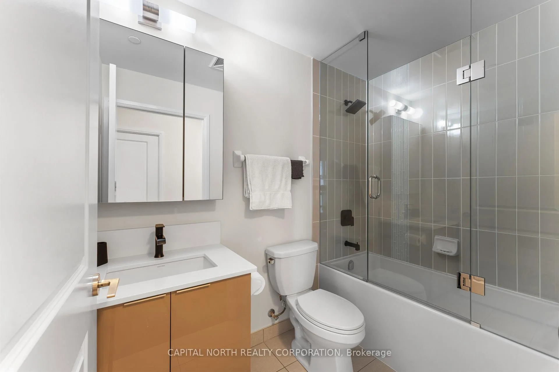 Photo 22 of Unit 634, 99 Eagle Rock Way N, Vaughan, Maple — HOMEH