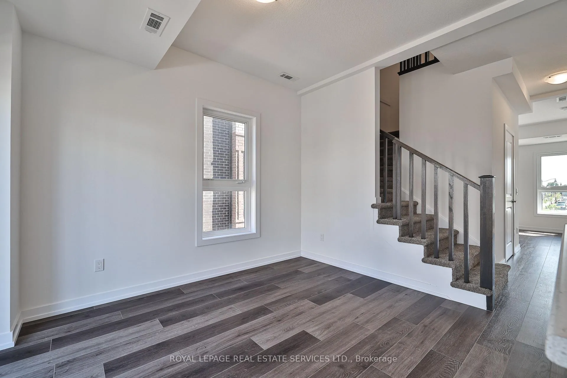 Photo 18 of Unit 14, 211 Burke Street, Hamilton, Waterdown — HOMEH