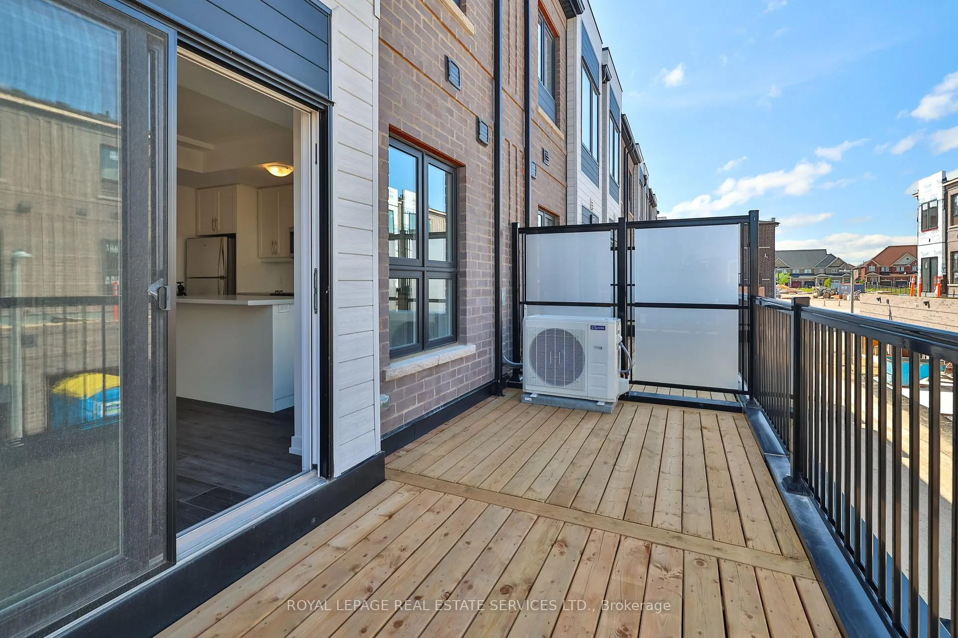 Photo 20 of Unit 14, 211 Burke Street, Hamilton, Waterdown — HOMEH
