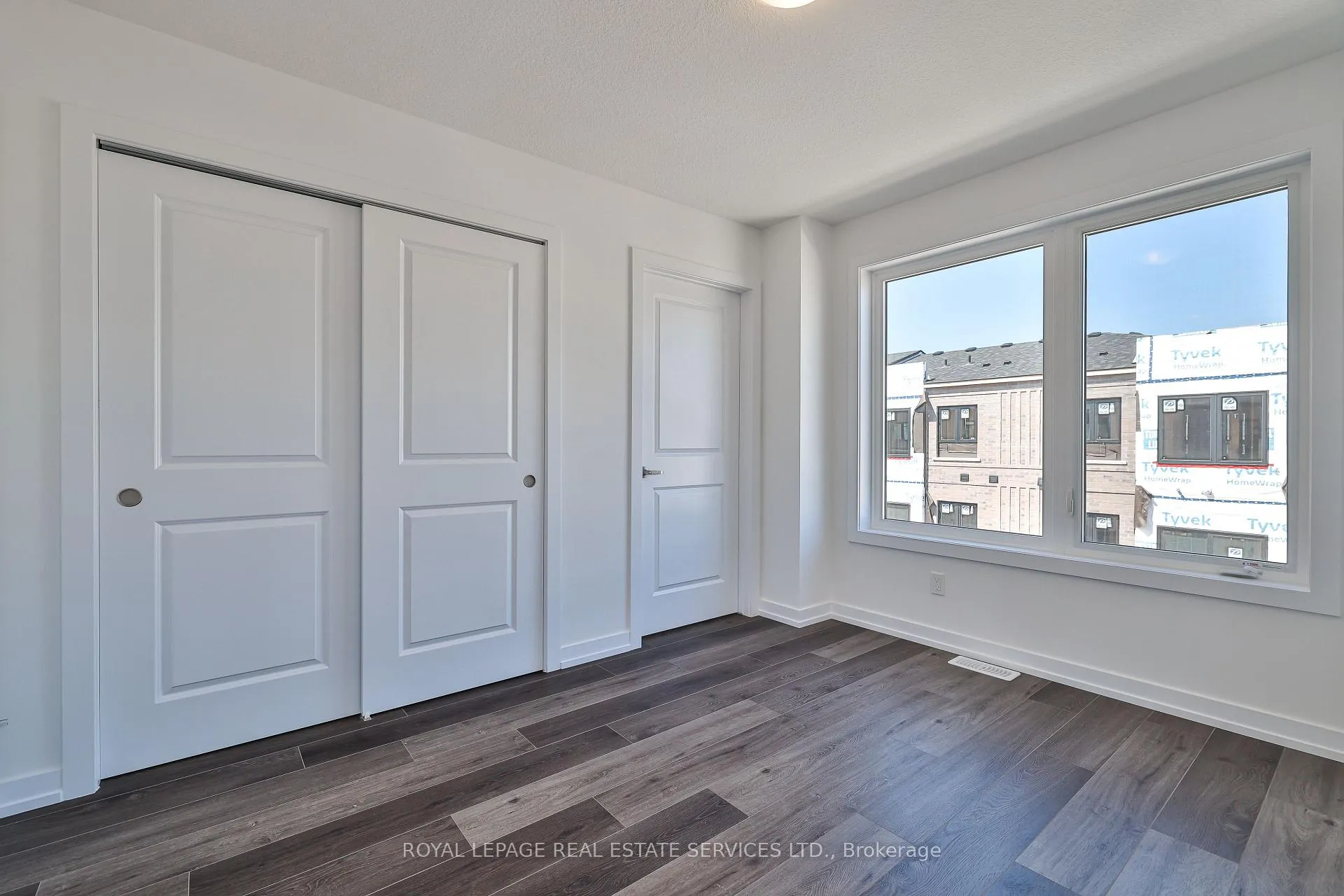 Photo 25 of Unit 14, 211 Burke Street, Hamilton, Waterdown — HOMEH