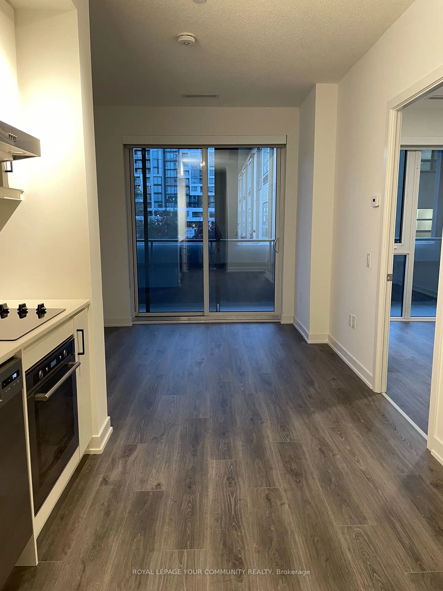 Photo 8 of Unit 210, 9 Tecumseth Street, Toronto, Niagara — HOMEH