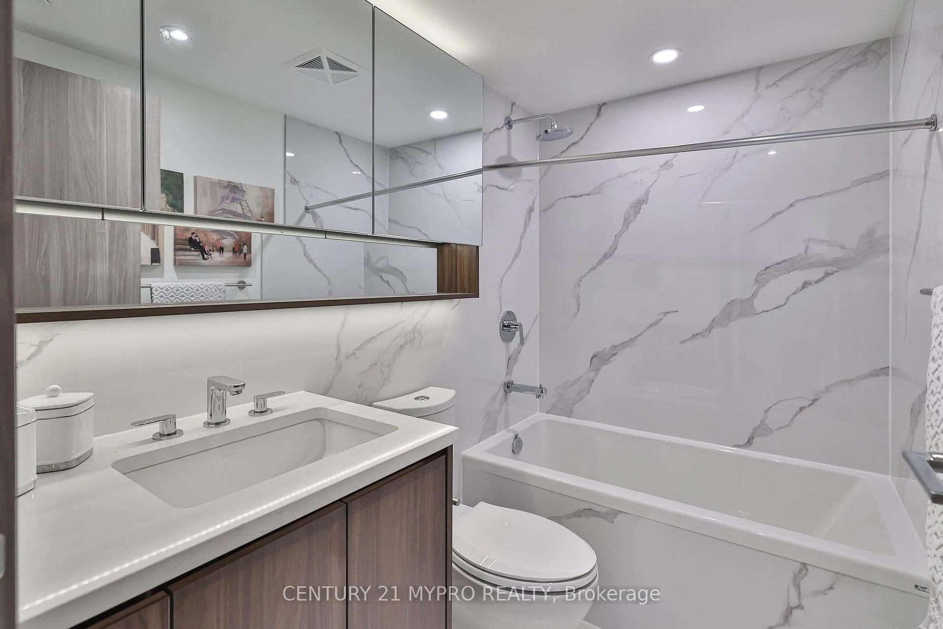 Photo 11 of Unit 4306, 38 Widmer Street, Toronto, Waterfront Communities — HOMEH
