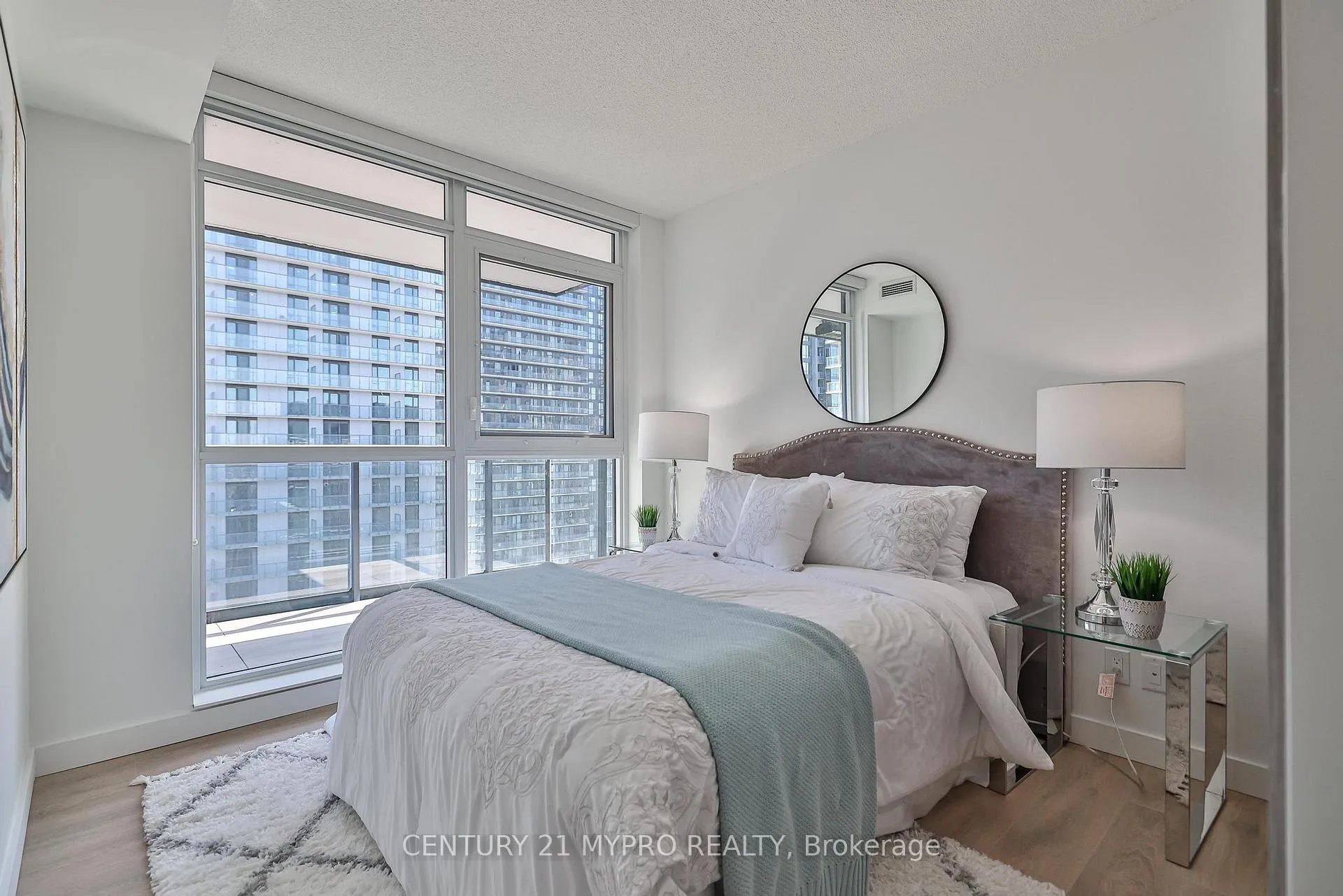 Photo 12 of Unit 4306, 38 Widmer Street, Toronto, Waterfront Communities — HOMEH