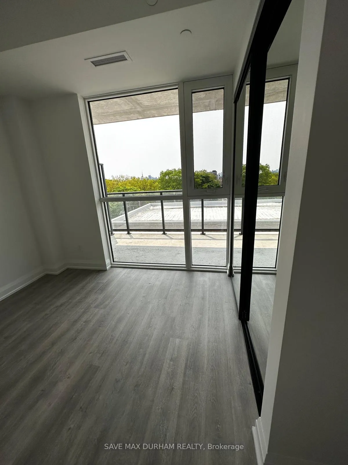 Photo 3 of Unit 616, 2369 Danforth Avenue, Toronto, East End-Danforth — HOMEH