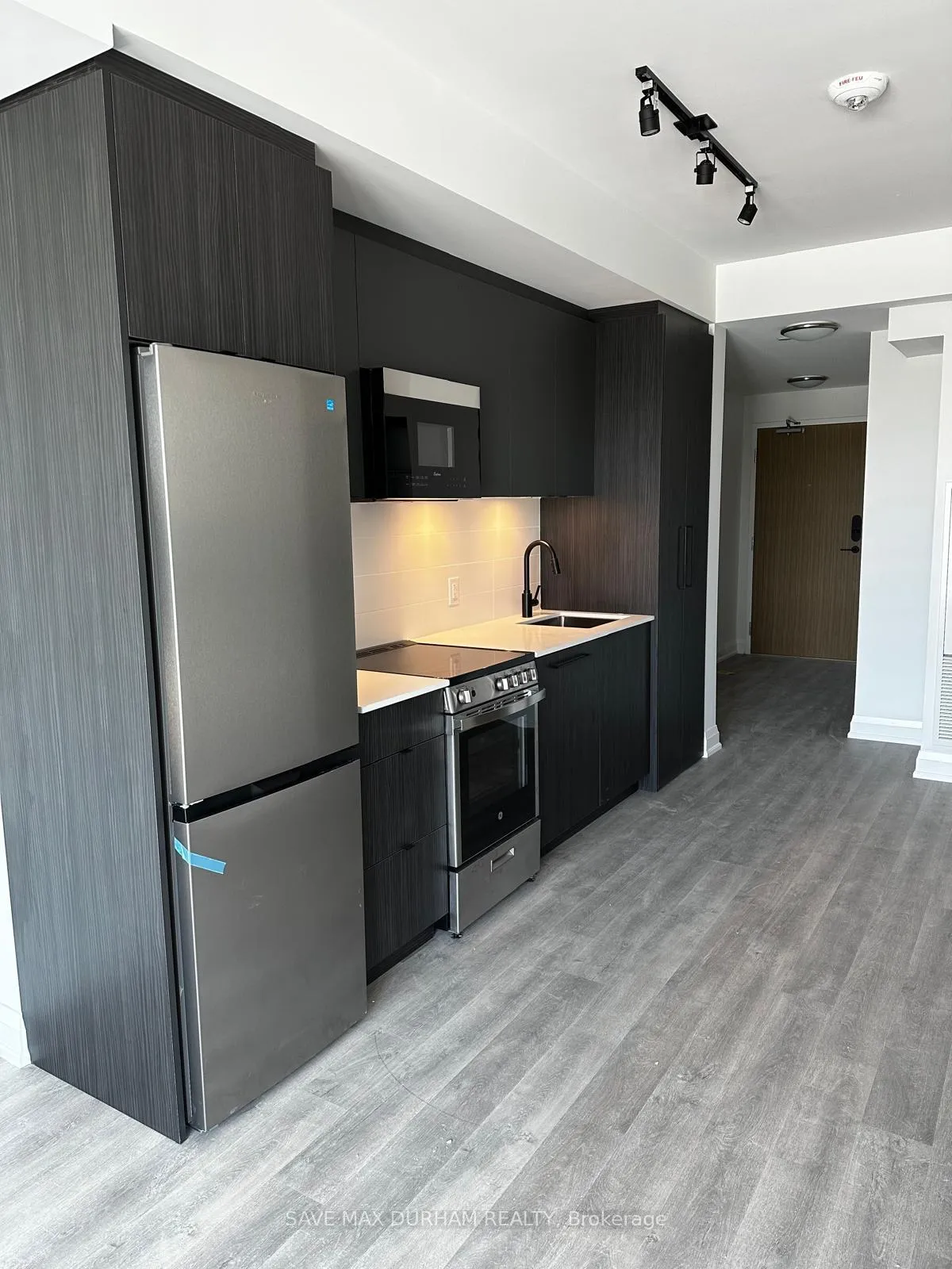 Photo 4 of Unit 616, 2369 Danforth Avenue, Toronto, East End-Danforth — HOMEH