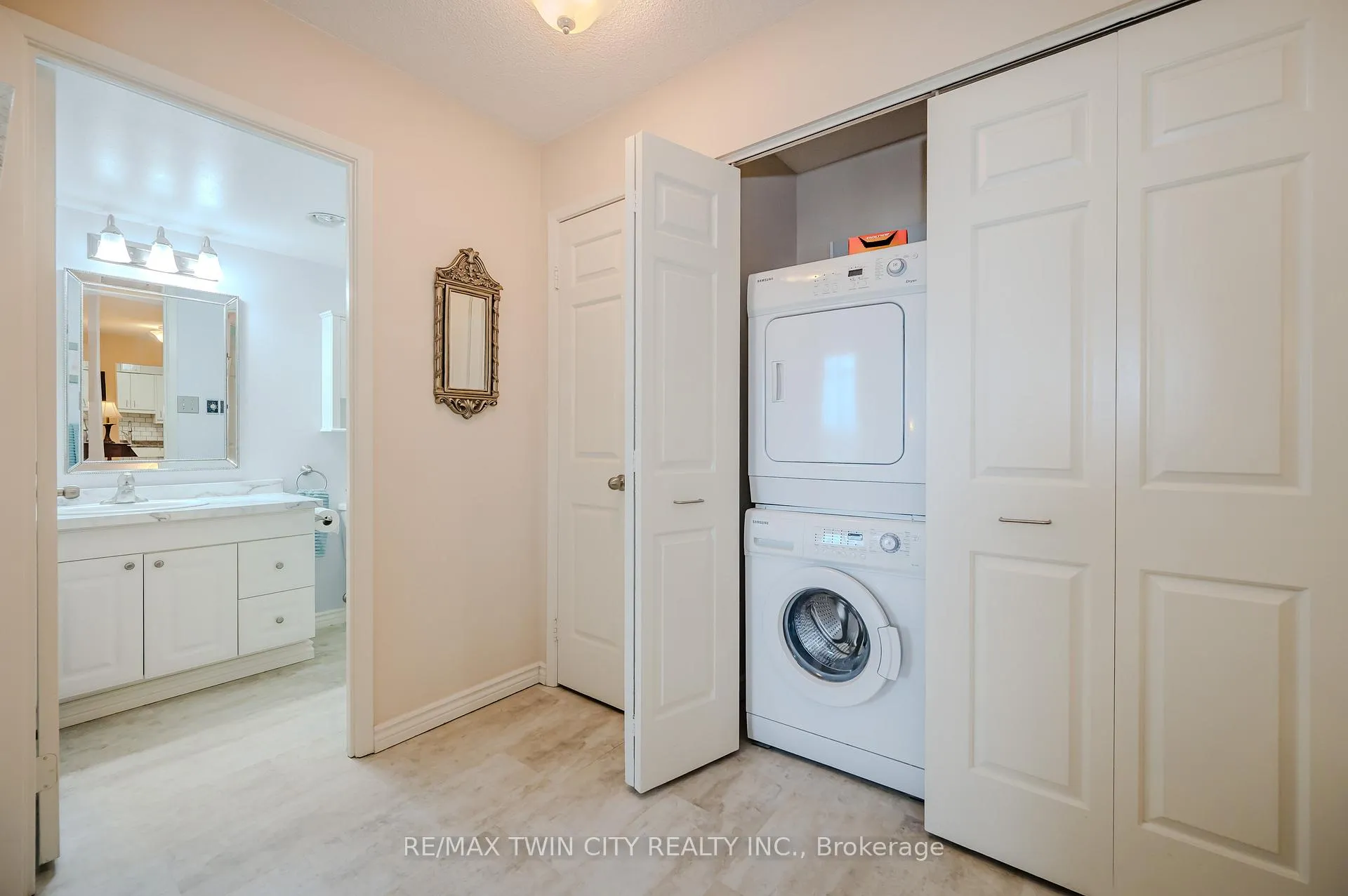 Photo 16 of Unit 409, 1414 King Street E, Kitchener — HOMEH