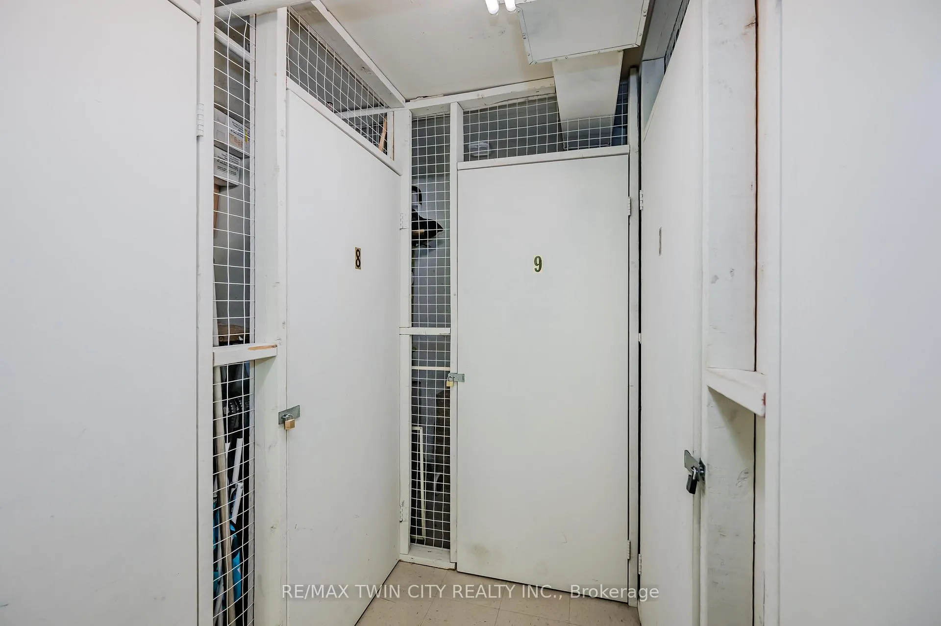 Photo 17 of Unit 409, 1414 King Street E, Kitchener — HOMEH