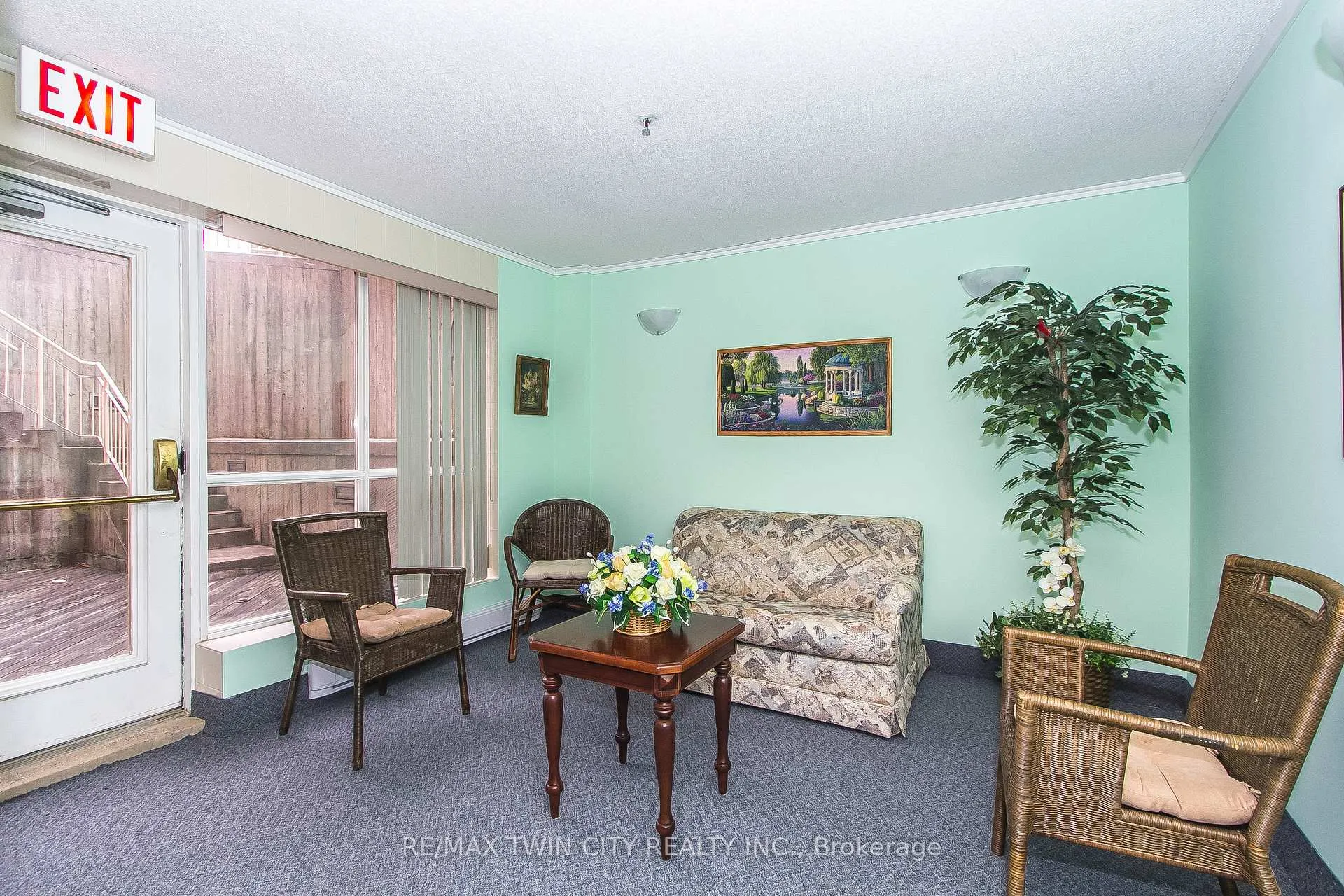 Photo 26 of Unit 409, 1414 King Street E, Kitchener — HOMEH