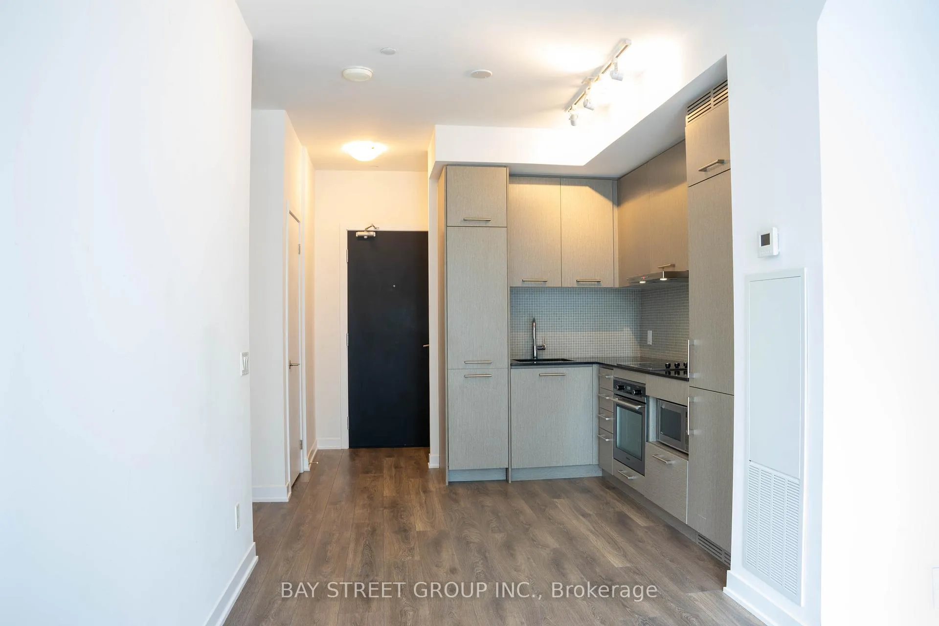 Photo 8 of Unit 2915, 87 Peter Street, Toronto, Waterfront Communities — HOMEH