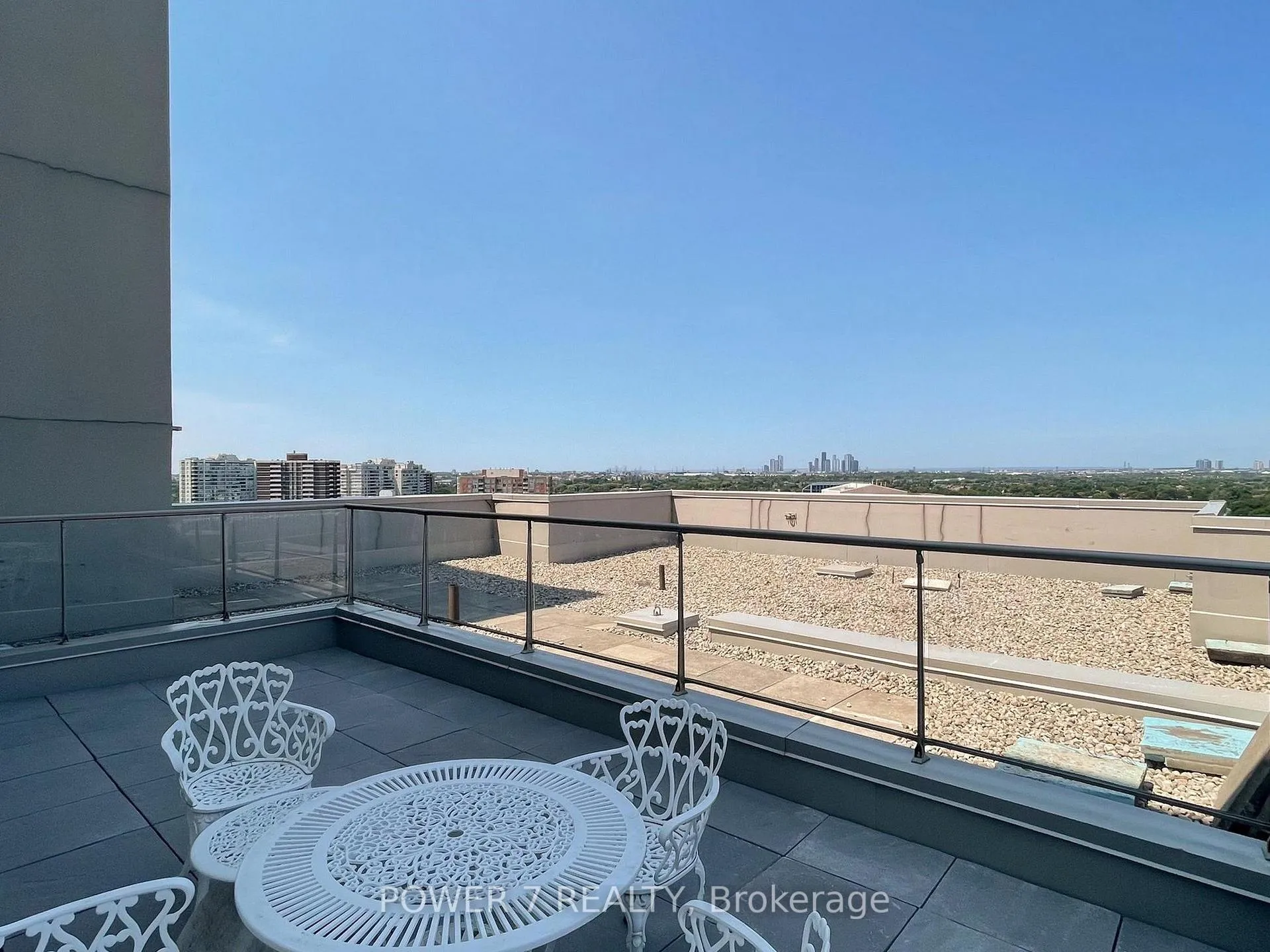 Photo 6 of Unit 1603, 7 Townsgate Drive, Vaughan, Crestwood-Springfarm-Yorkhill — HOMEH