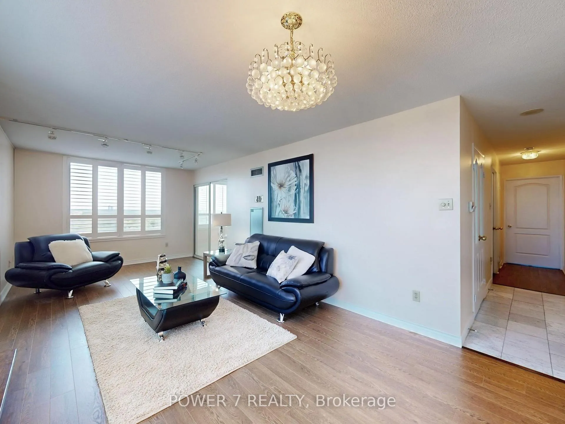 Photo 9 of Unit 1603, 7 Townsgate Drive, Vaughan, Crestwood-Springfarm-Yorkhill — HOMEH