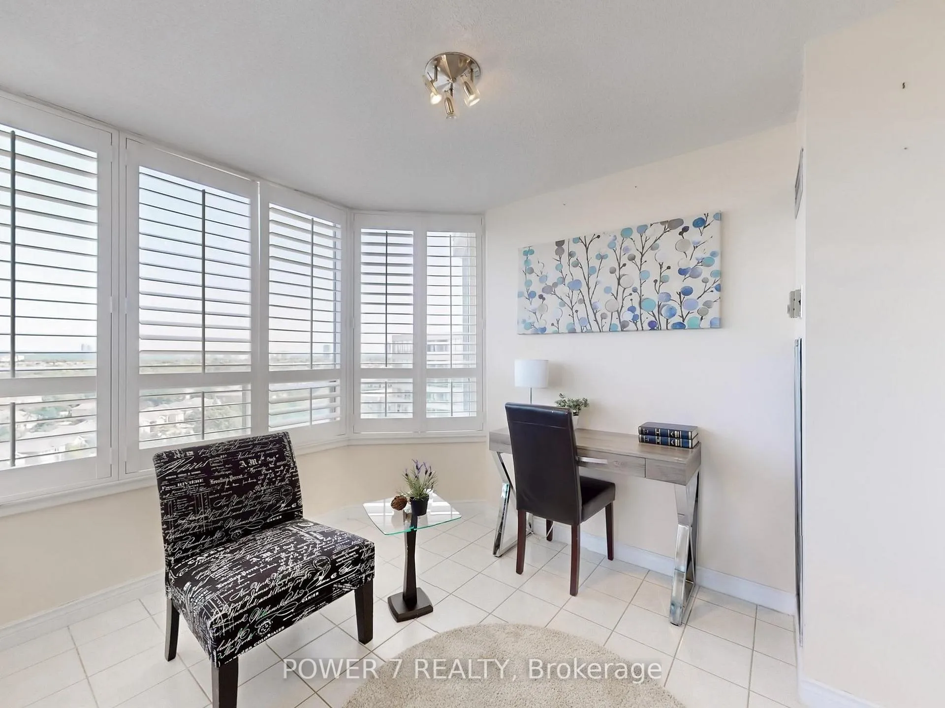 Photo 18 of Unit 1603, 7 Townsgate Drive, Vaughan, Crestwood-Springfarm-Yorkhill — HOMEH
