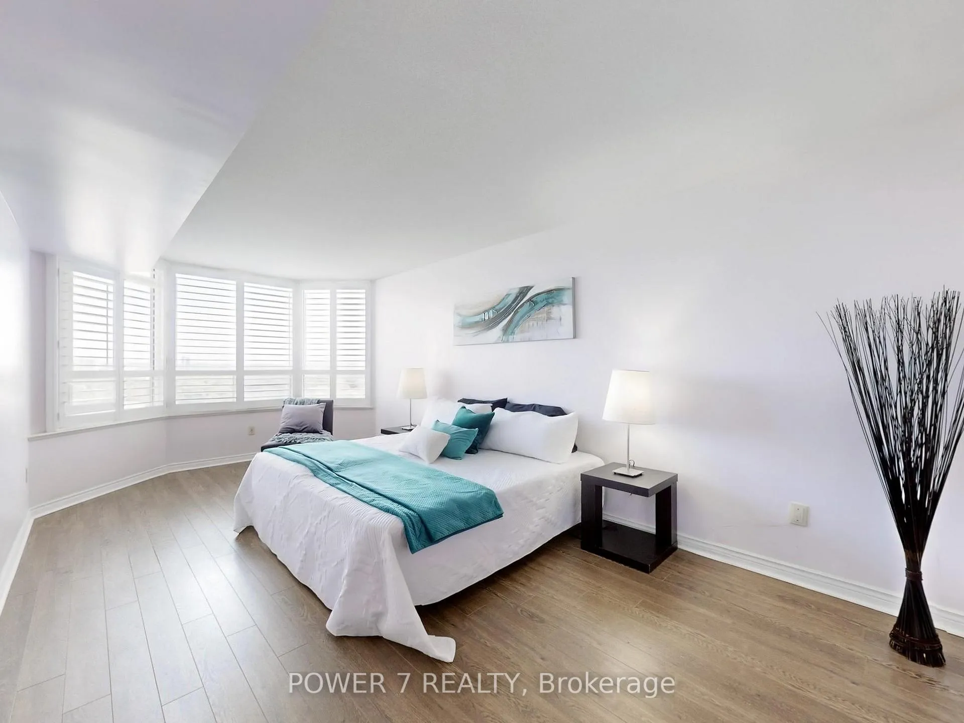 Photo 19 of Unit 1603, 7 Townsgate Drive, Vaughan, Crestwood-Springfarm-Yorkhill — HOMEH