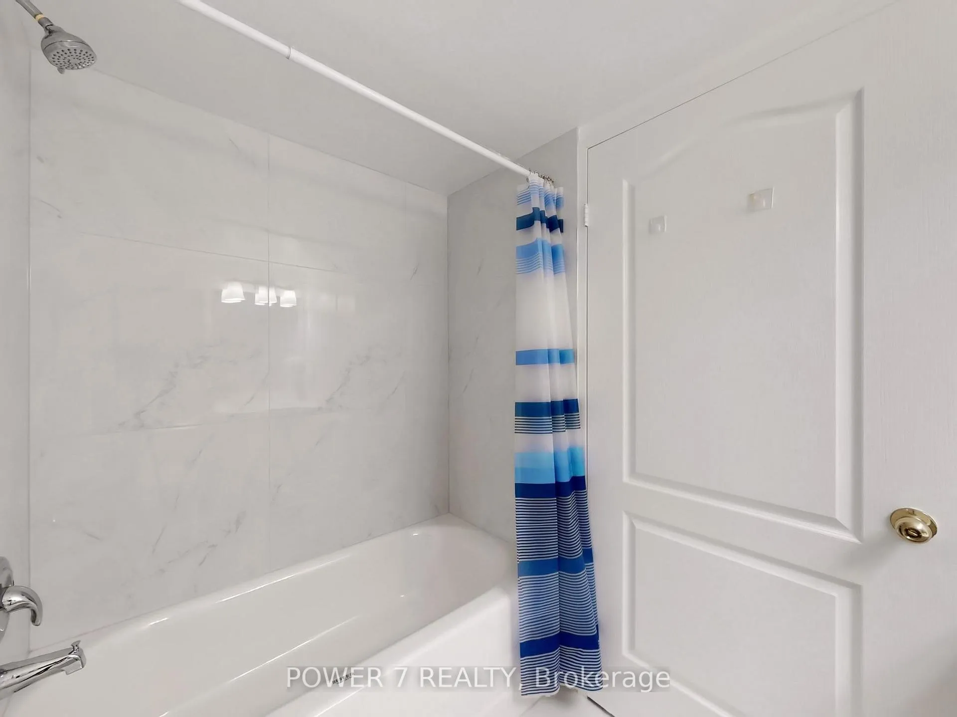 Photo 27 of Unit 1603, 7 Townsgate Drive, Vaughan, Crestwood-Springfarm-Yorkhill — HOMEH