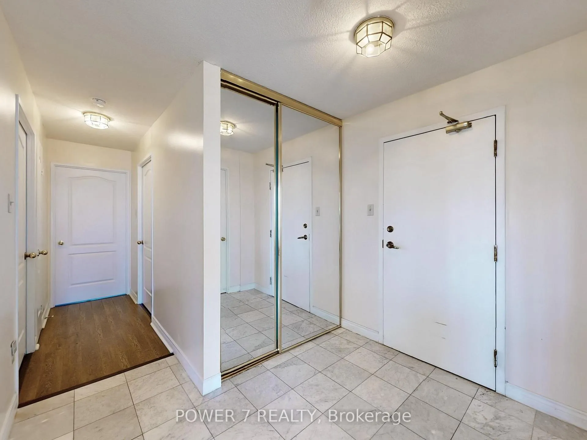 Photo 29 of Unit 1603, 7 Townsgate Drive, Vaughan, Crestwood-Springfarm-Yorkhill — HOMEH