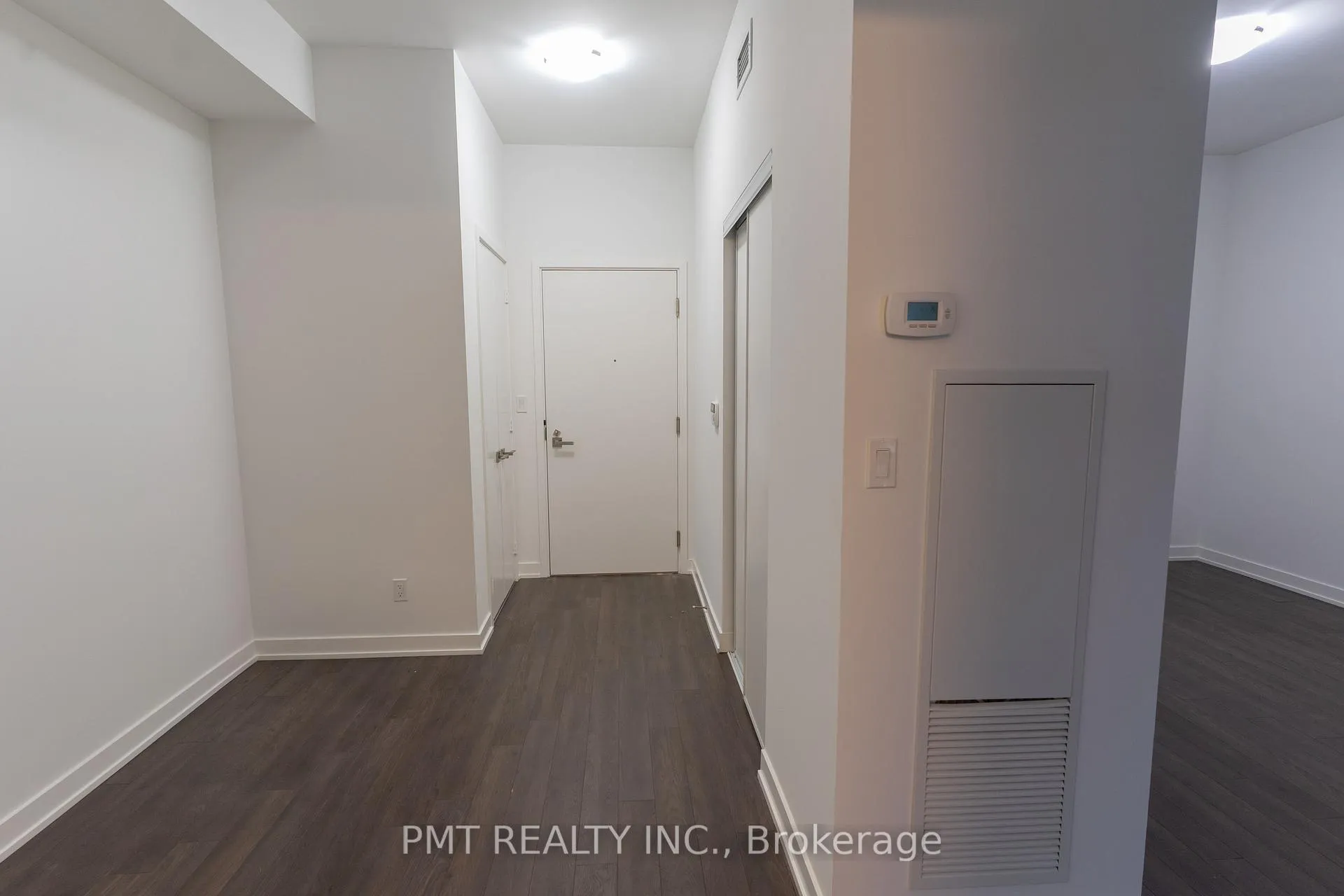 Photo 11 of Unit 306, 30 Ordnance Street, Toronto, Niagara — HOMEH