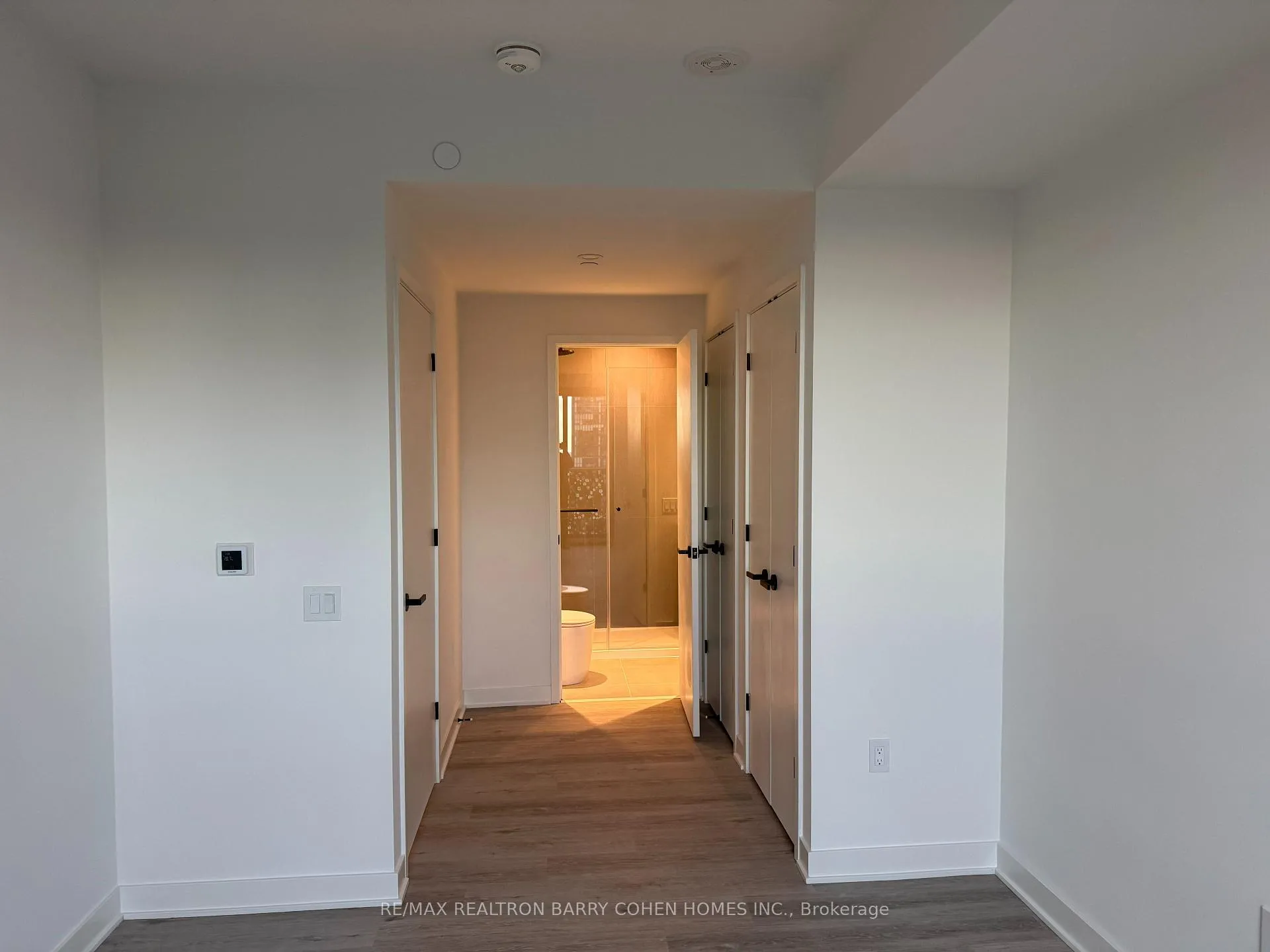 Photo 9 of Unit 4402, 55 Charles Street E, Toronto, Church-Yonge Corridor — HOMEH