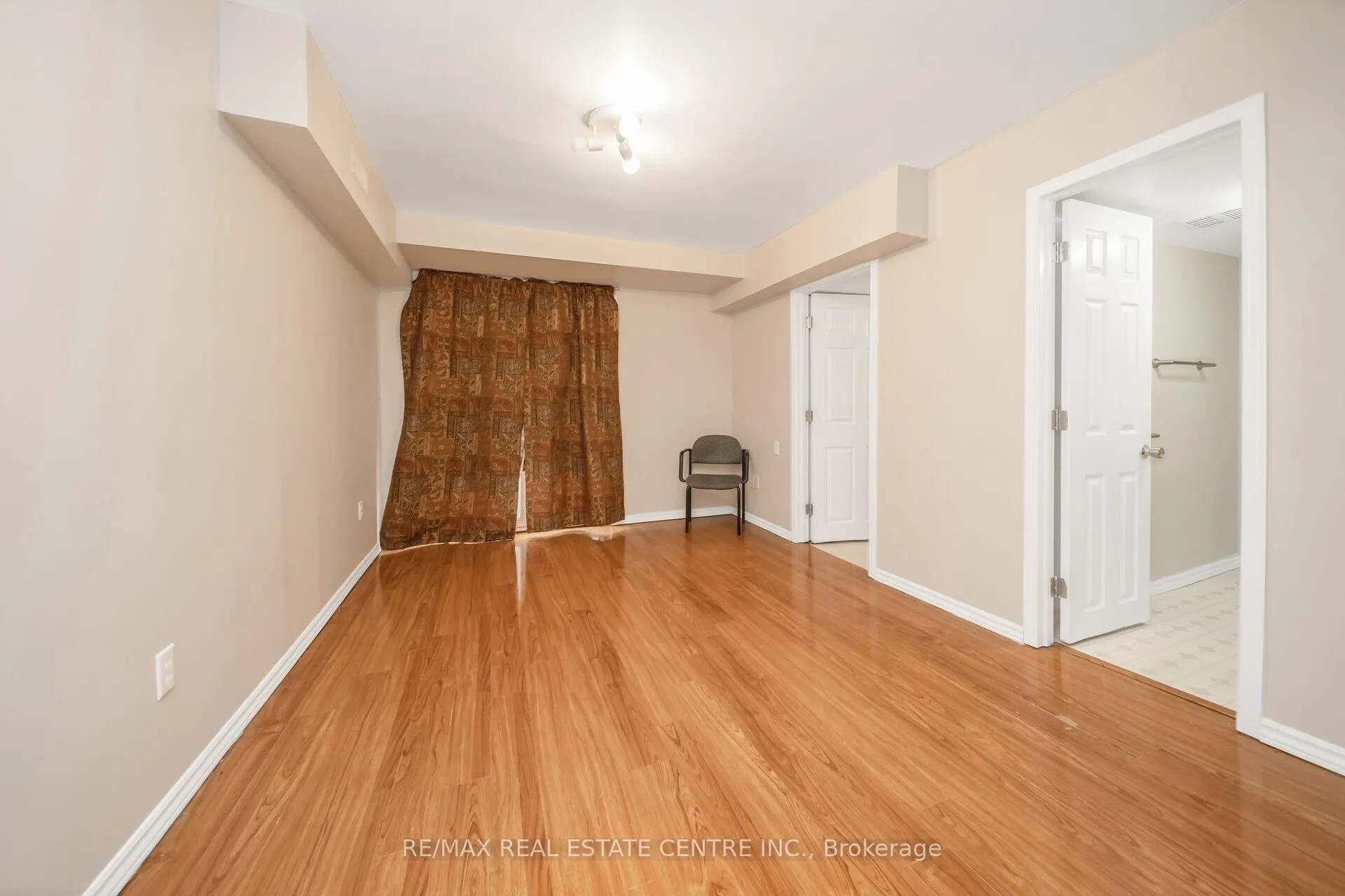 Photo 30 of Unit 64, 65 Brickyard Way, Brampton, Brampton North — HOMEH