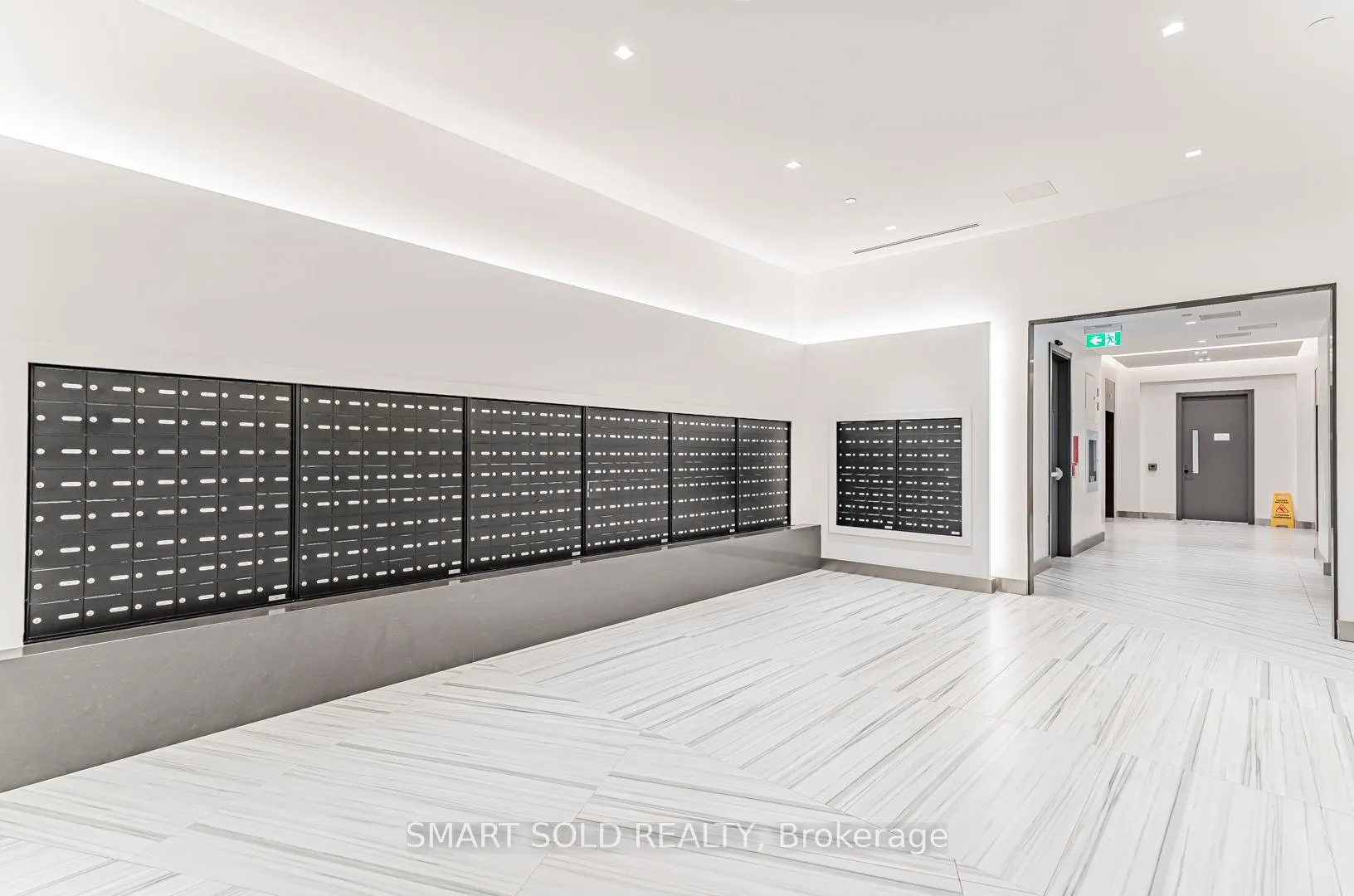 Photo 5 of Unit 3007, 8 water walk Drive, Markham, Unionville — HOMEH