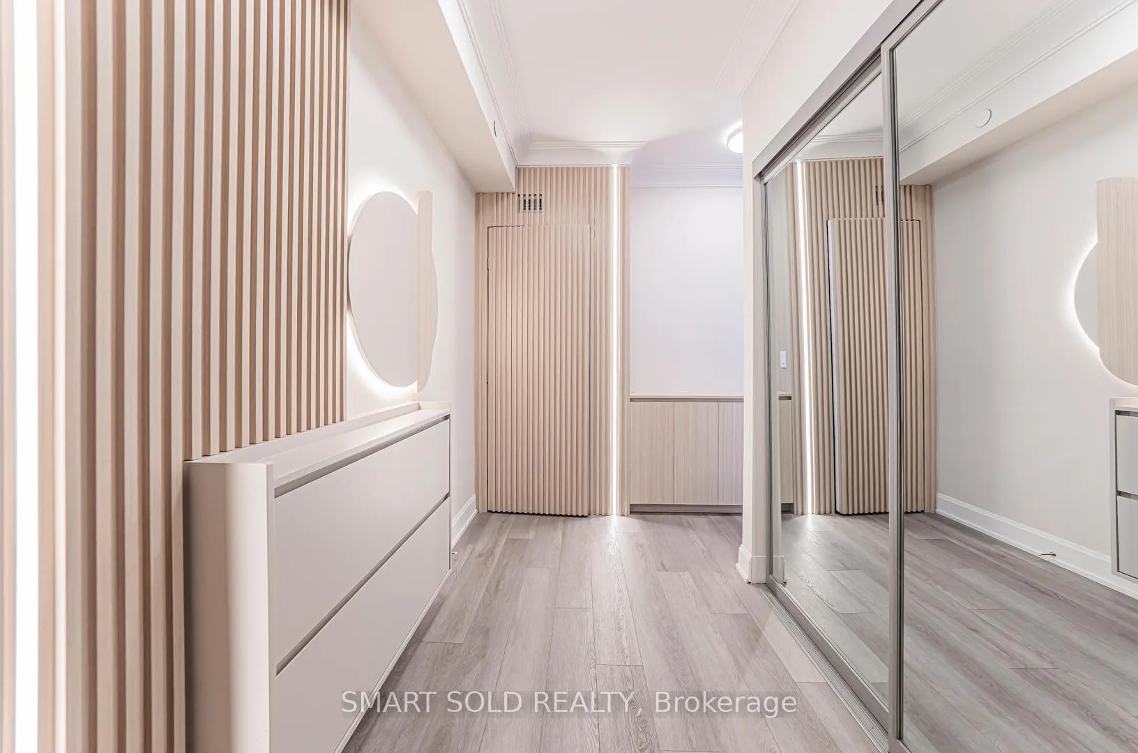 Photo 8 of Unit 3007, 8 water walk Drive, Markham, Unionville — HOMEH