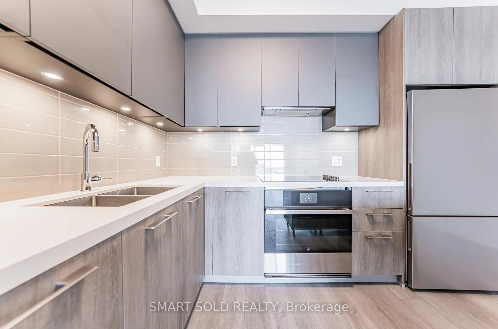 Photo 17 of Unit 3007, 8 water walk Drive, Markham, Unionville — HOMEH