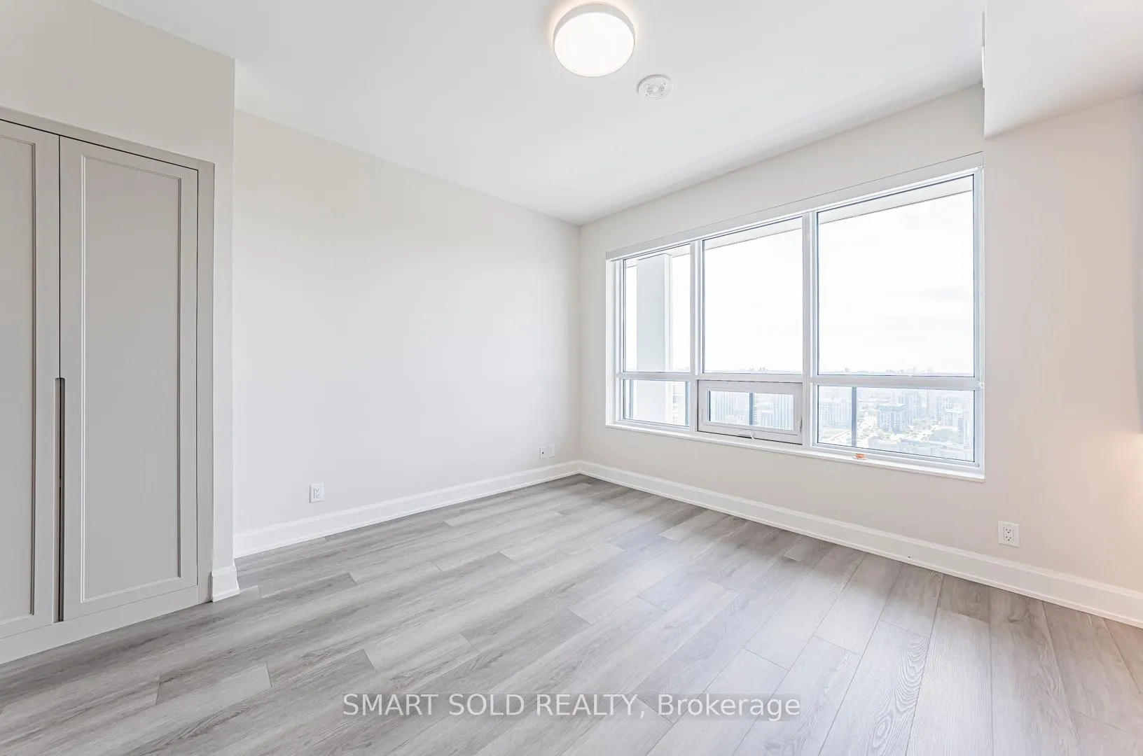 Photo 22 of Unit 3007, 8 water walk Drive, Markham, Unionville — HOMEH