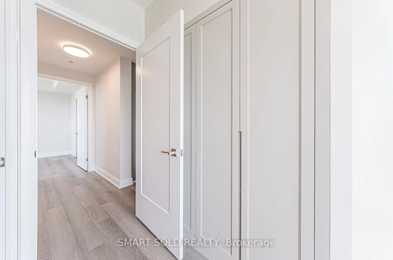Photo 23 of Unit 3007, 8 water walk Drive, Markham, Unionville — HOMEH